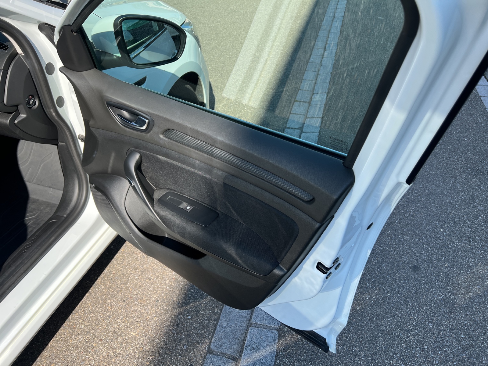 RENAULT Mégane Grandtour 1.5 dCi Business EDC-image-15