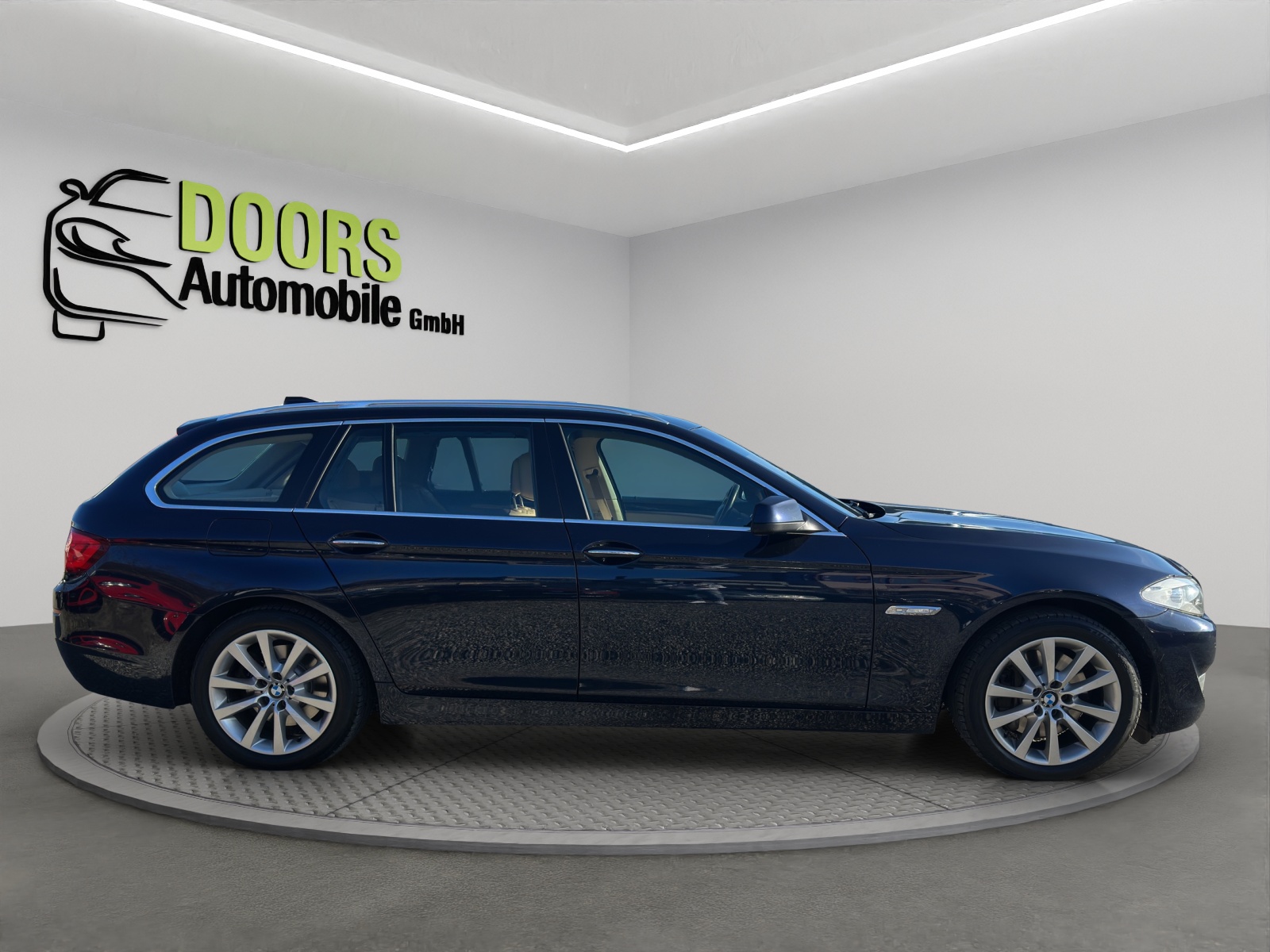BMW 525d Touring Steptronic-image-7