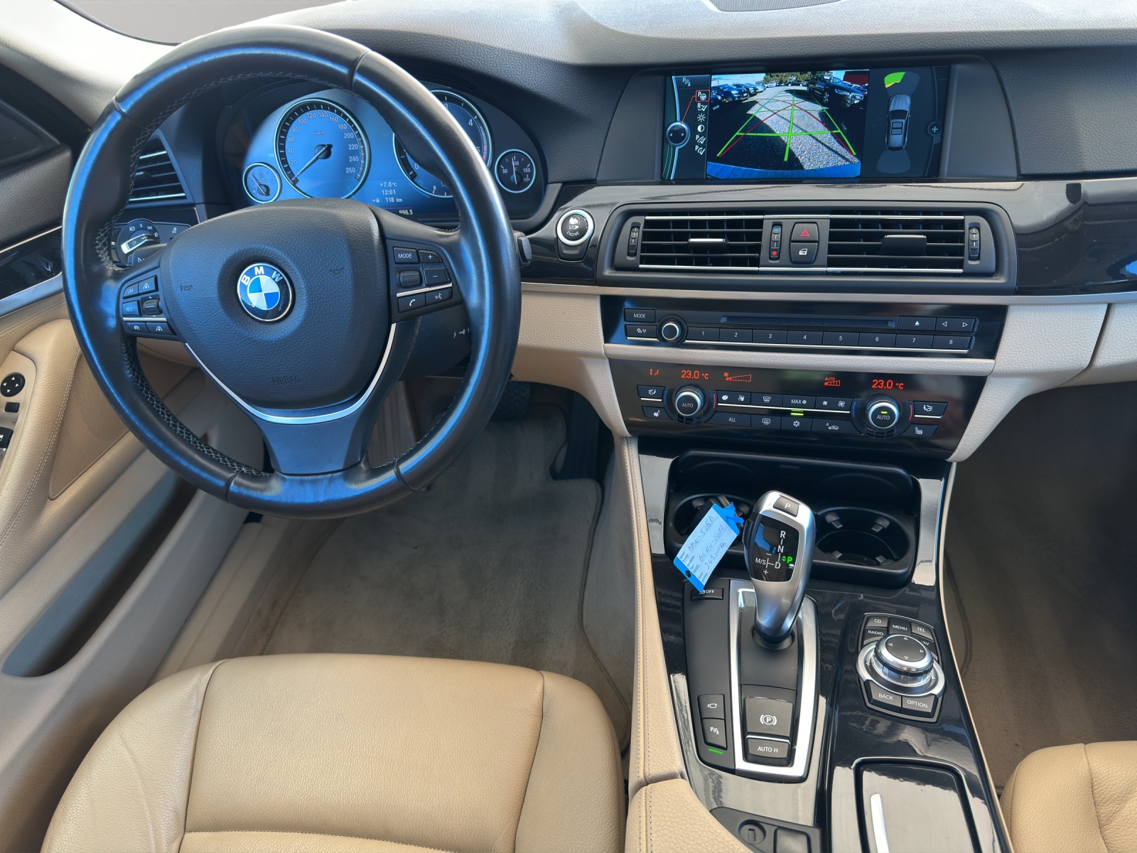 BMW 525d Touring Steptronic-image-11