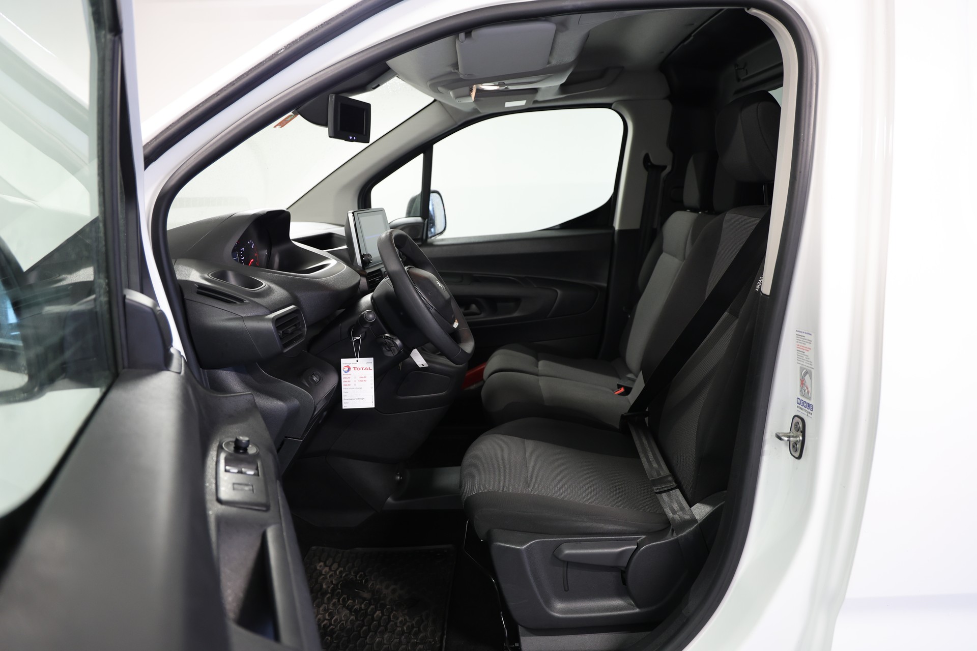PEUGEOT Partner 1.5 Blue HDi s/s Asphalt 1000kg-image-5