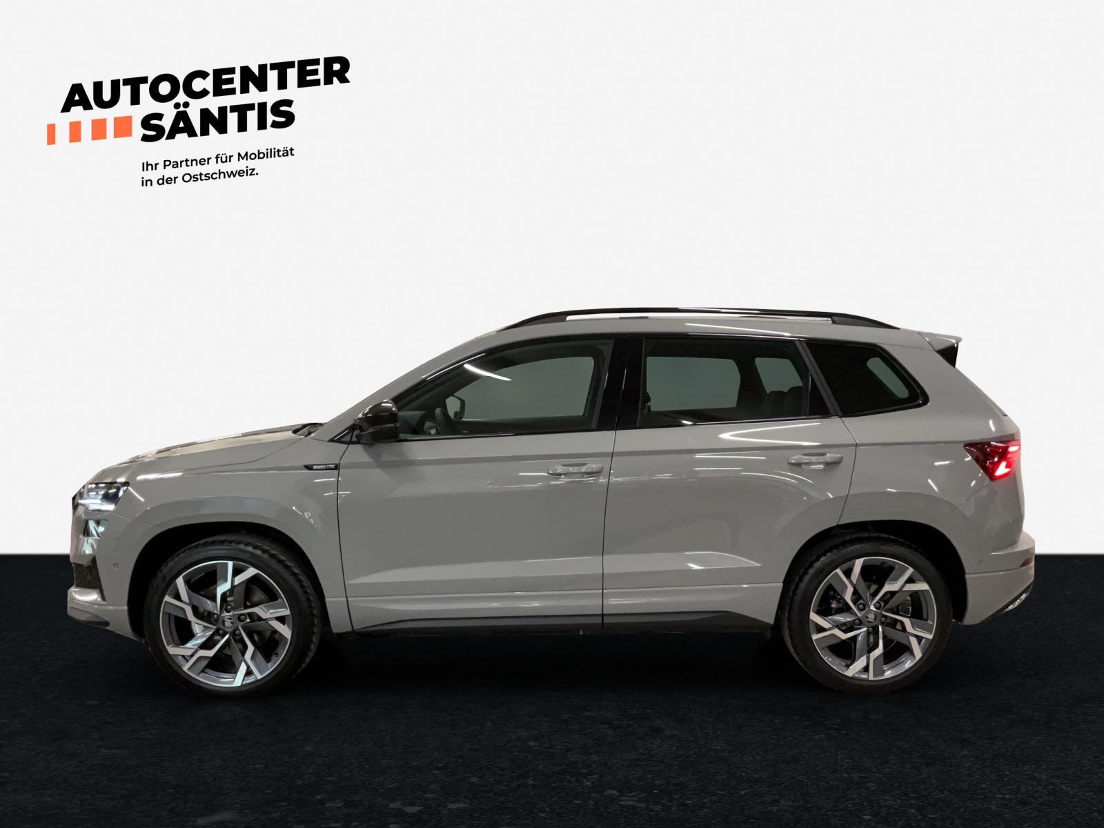 SKODA Karoq 2.0 TSI SportLine 4x4 DSG-showroom-element-2