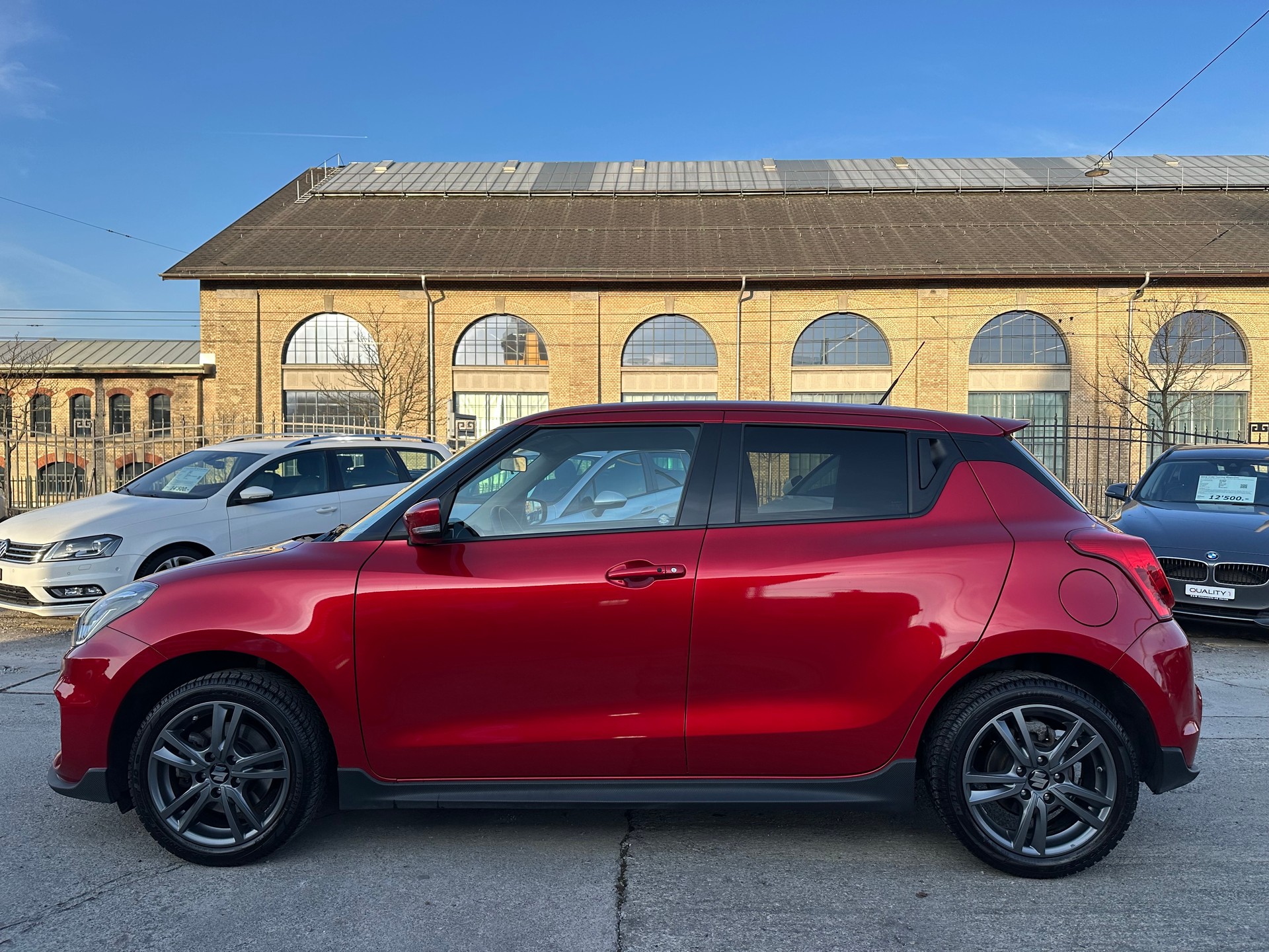 SUZUKI Swift Sport 1.4i 16V Compact Top-showroom-element-3