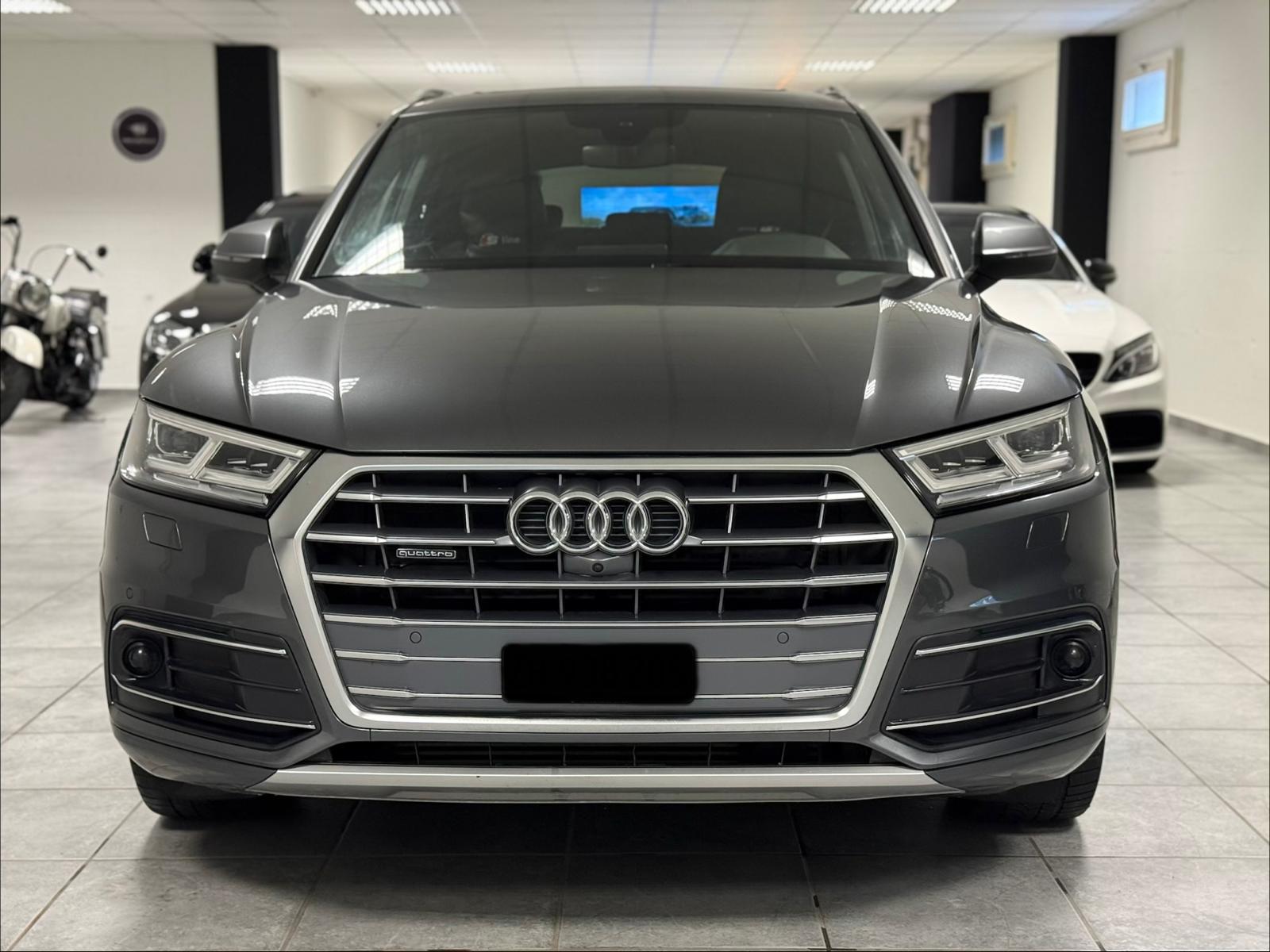 AUDI Q5 45 TFSI sport quattro S-tronic-image-4