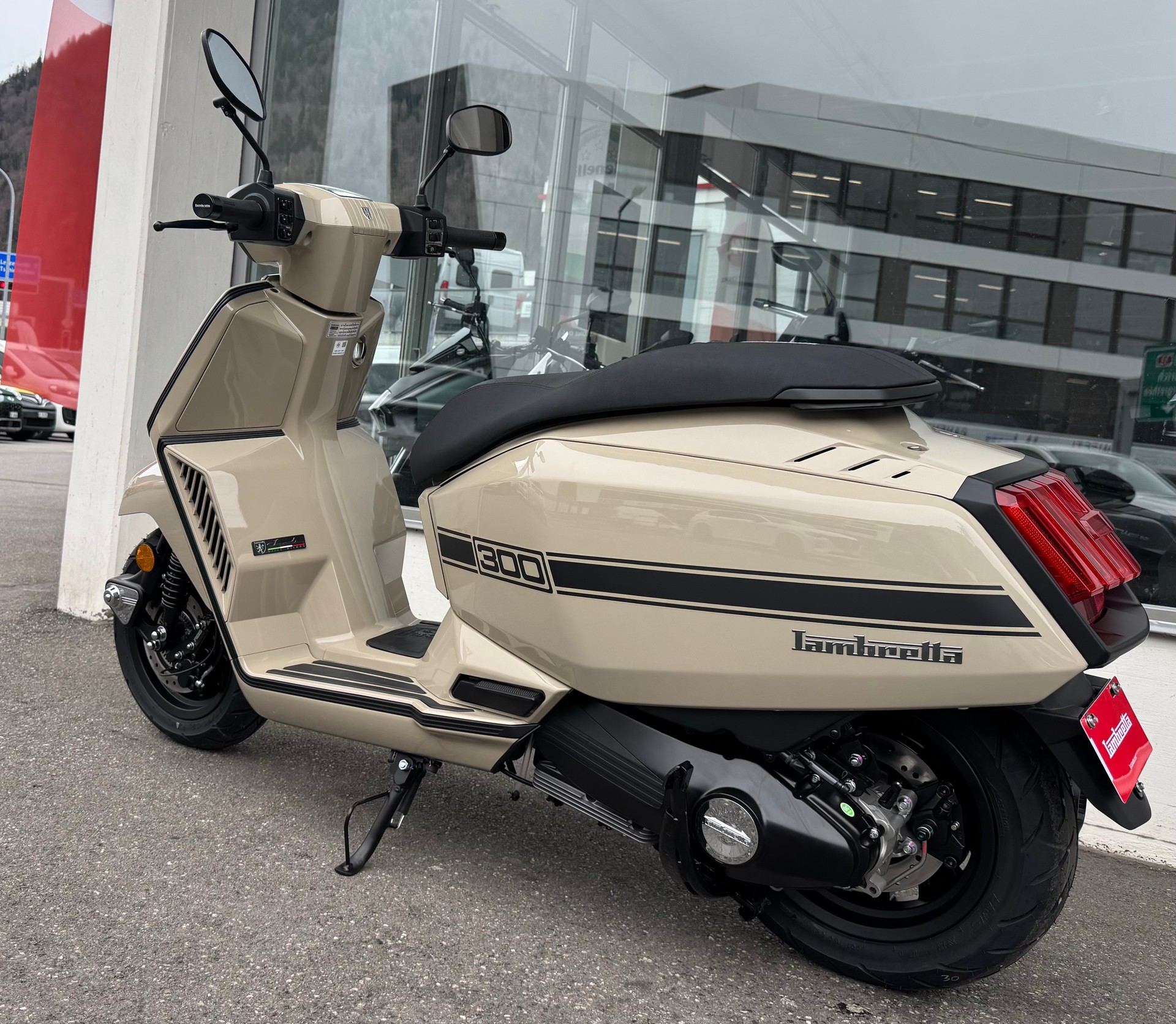 LAMBRETTA X 300 SR-image-5