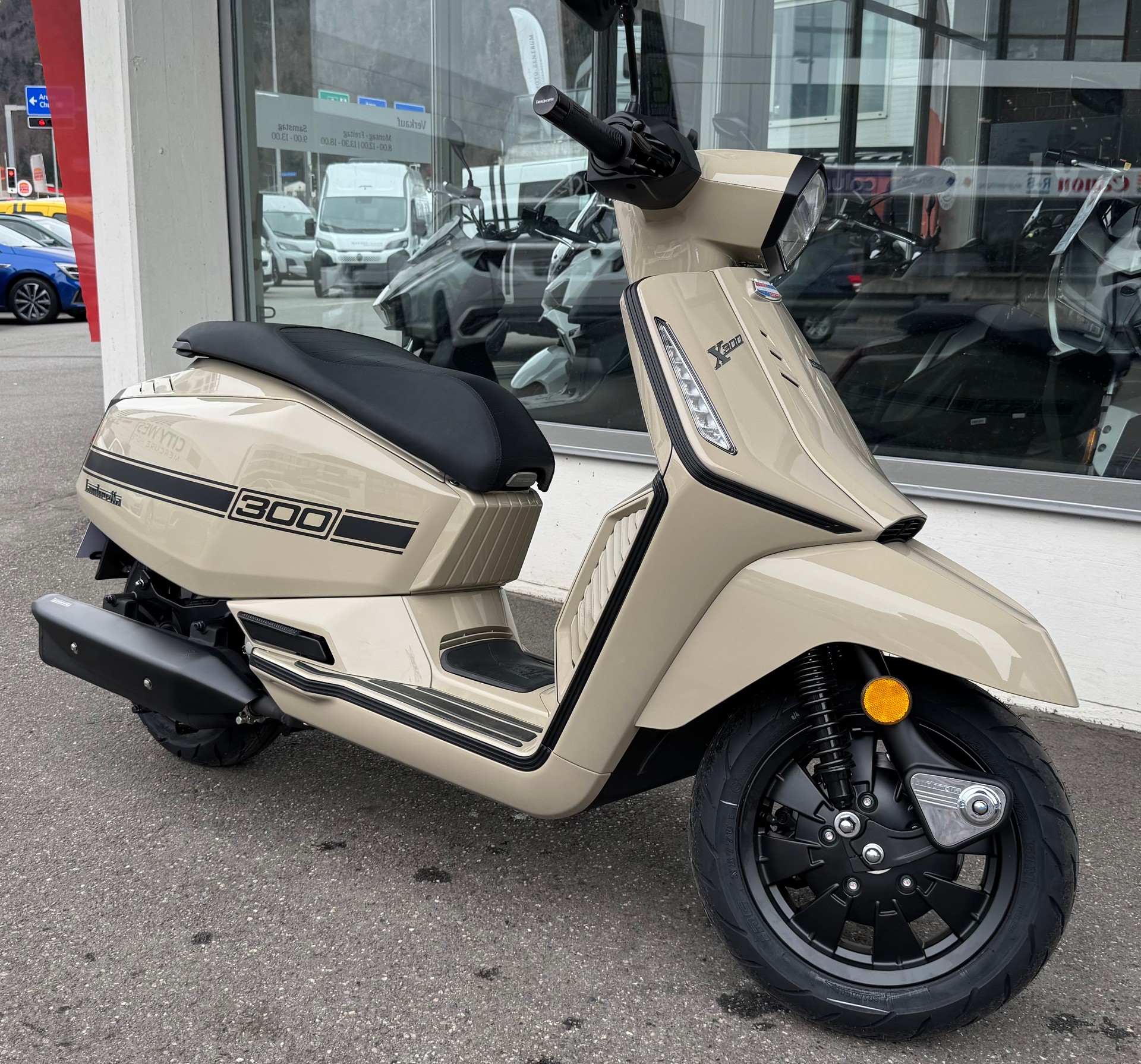 LAMBRETTA X 300 SR-image-1