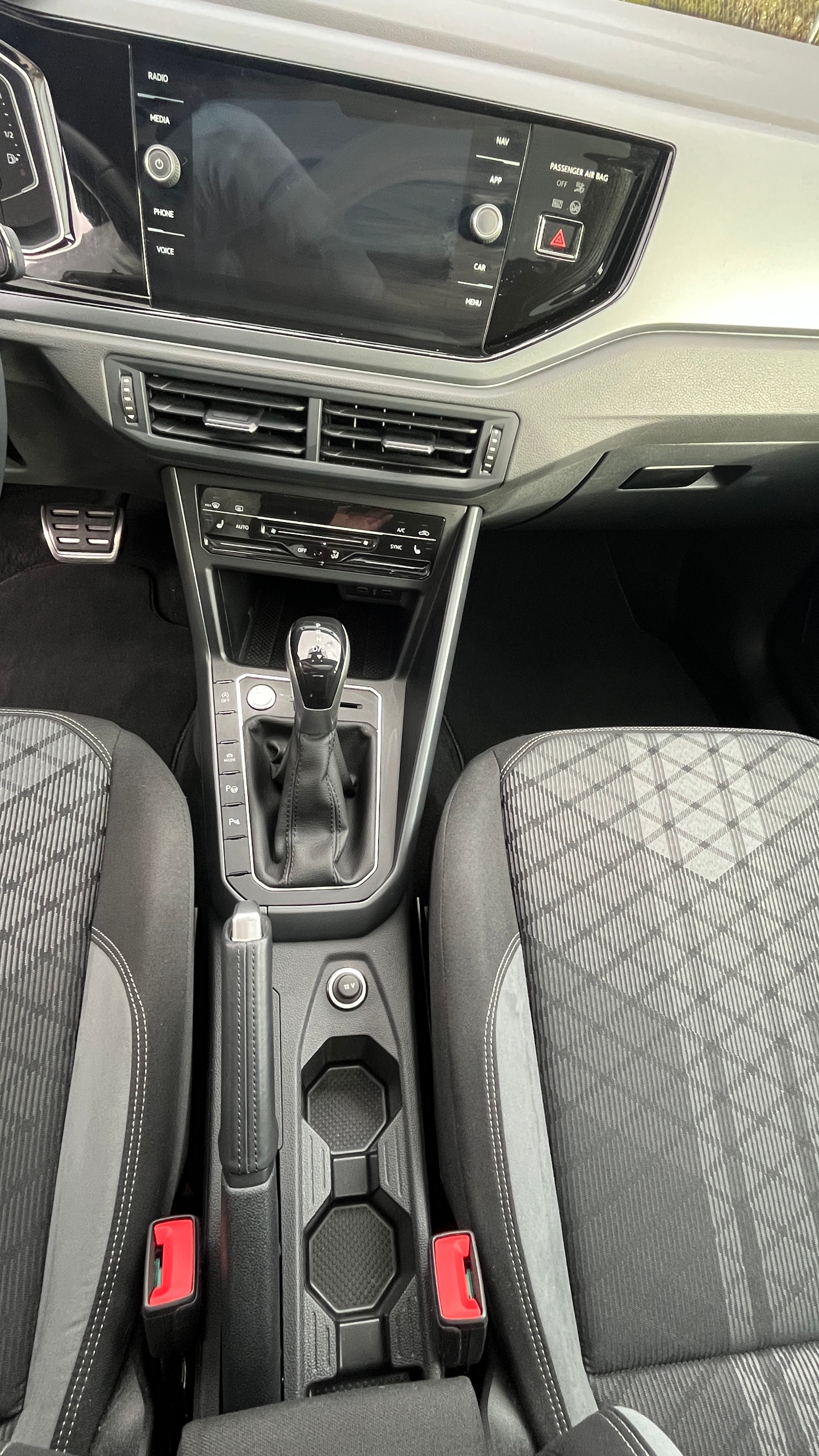 VW Taigo 1.5 TSI R-Line DSG, 149 PS-image-15