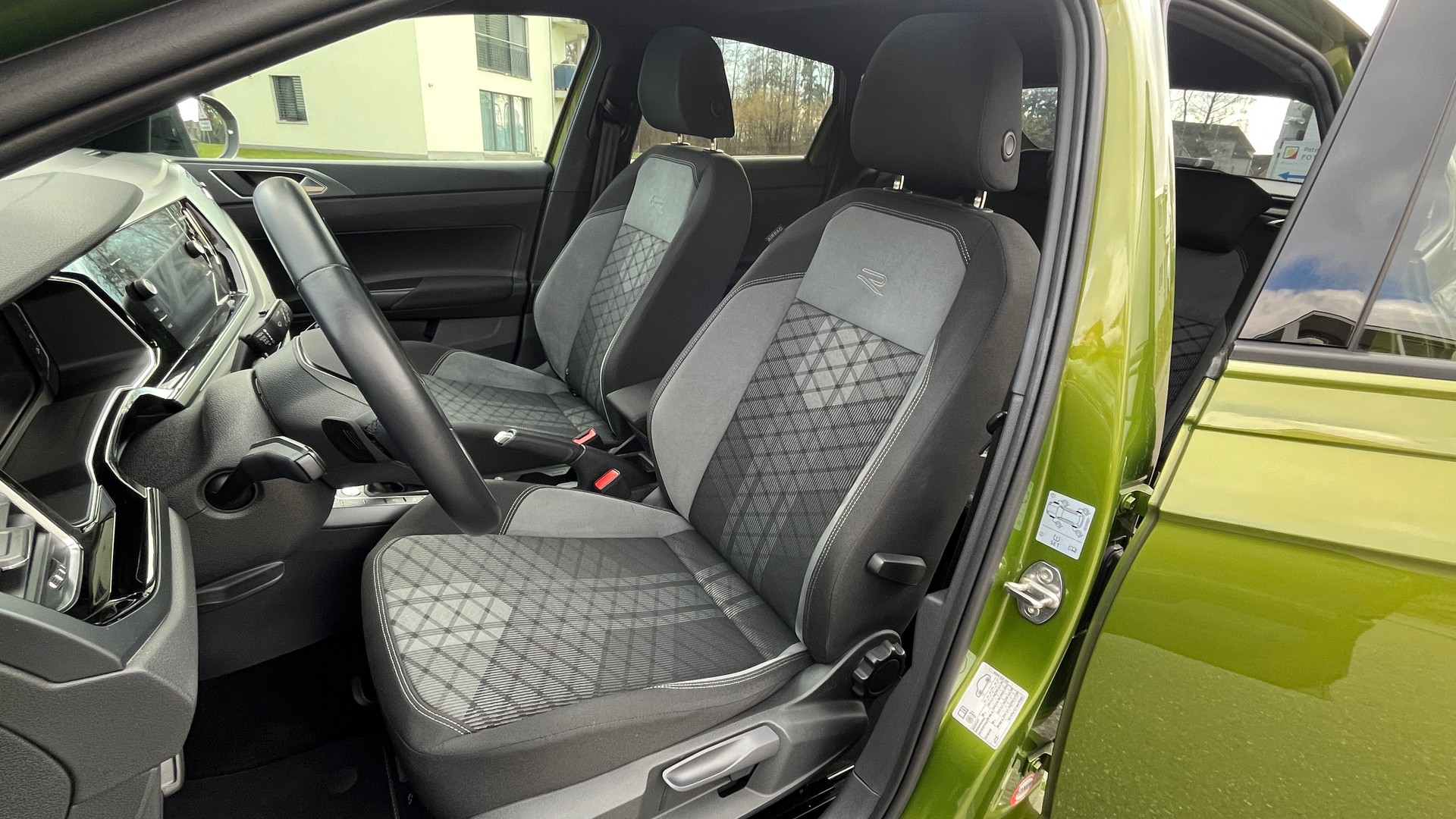 VW Taigo 1.5 TSI R-Line DSG, 149 PS-image-6