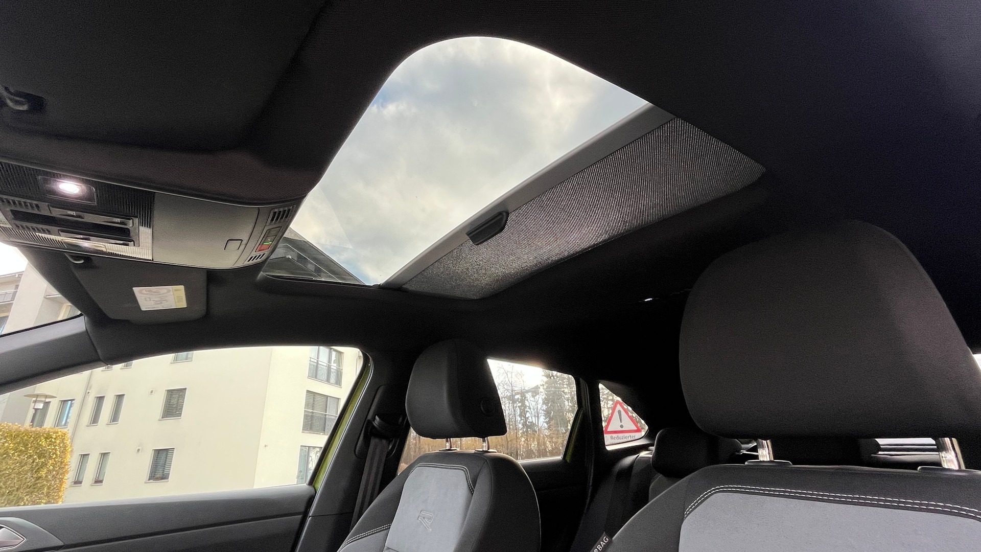 VW Taigo 1.5 TSI R-Line DSG, 149 PS-image-14