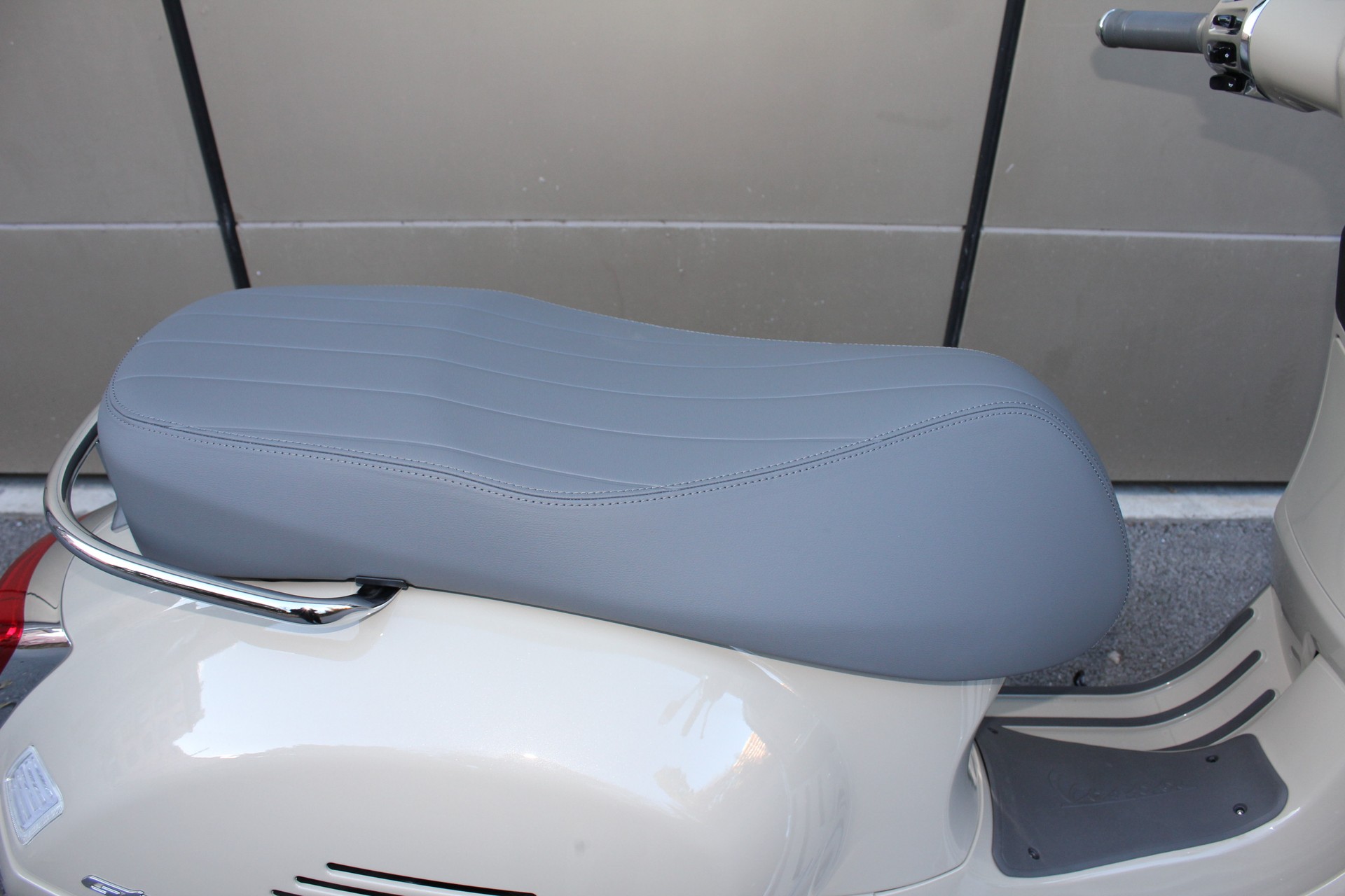 PIAGGIO Vespa GTS 125 RST Euro 5+-image-8