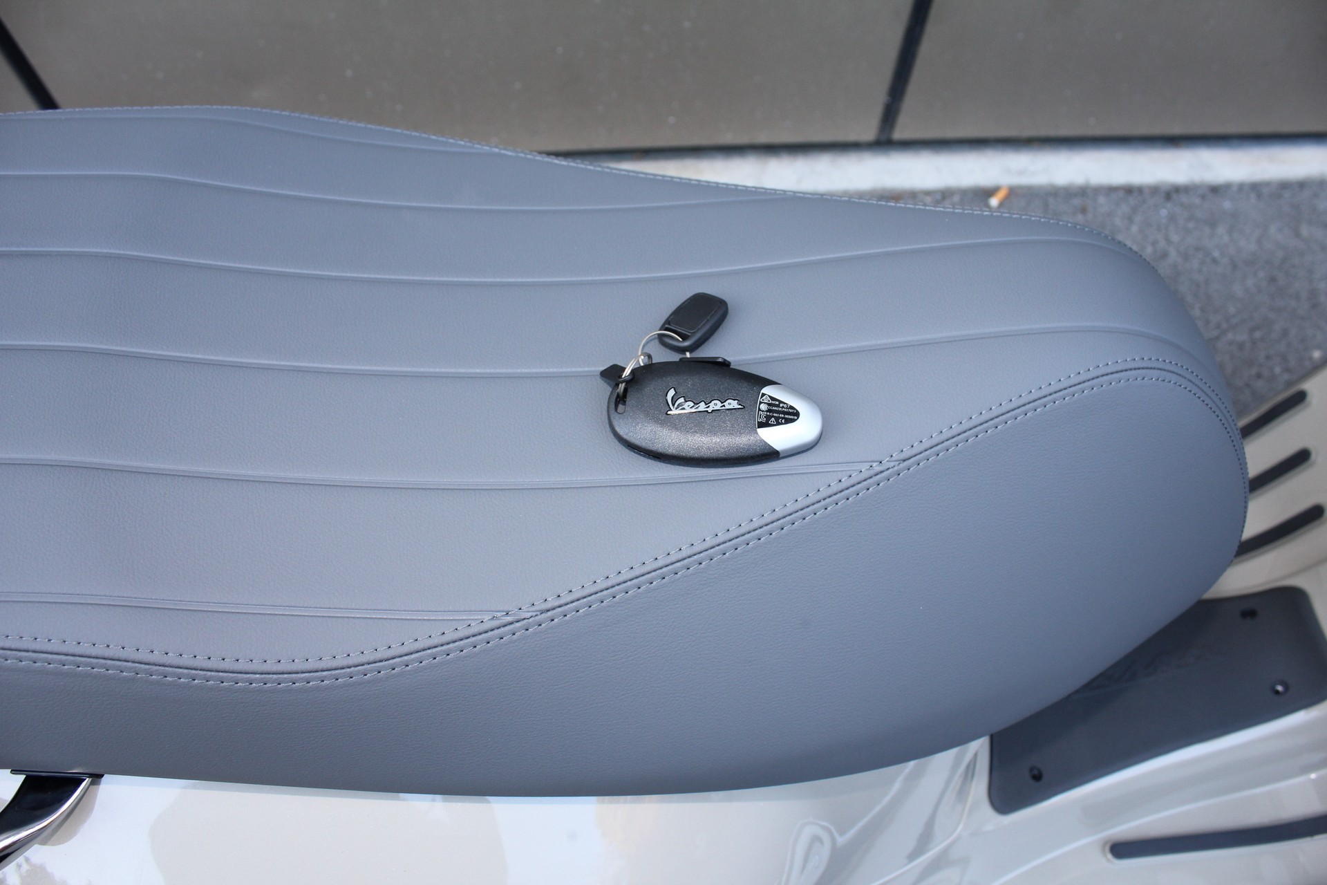 PIAGGIO Vespa GTS 125 RST Euro 5+-image-10