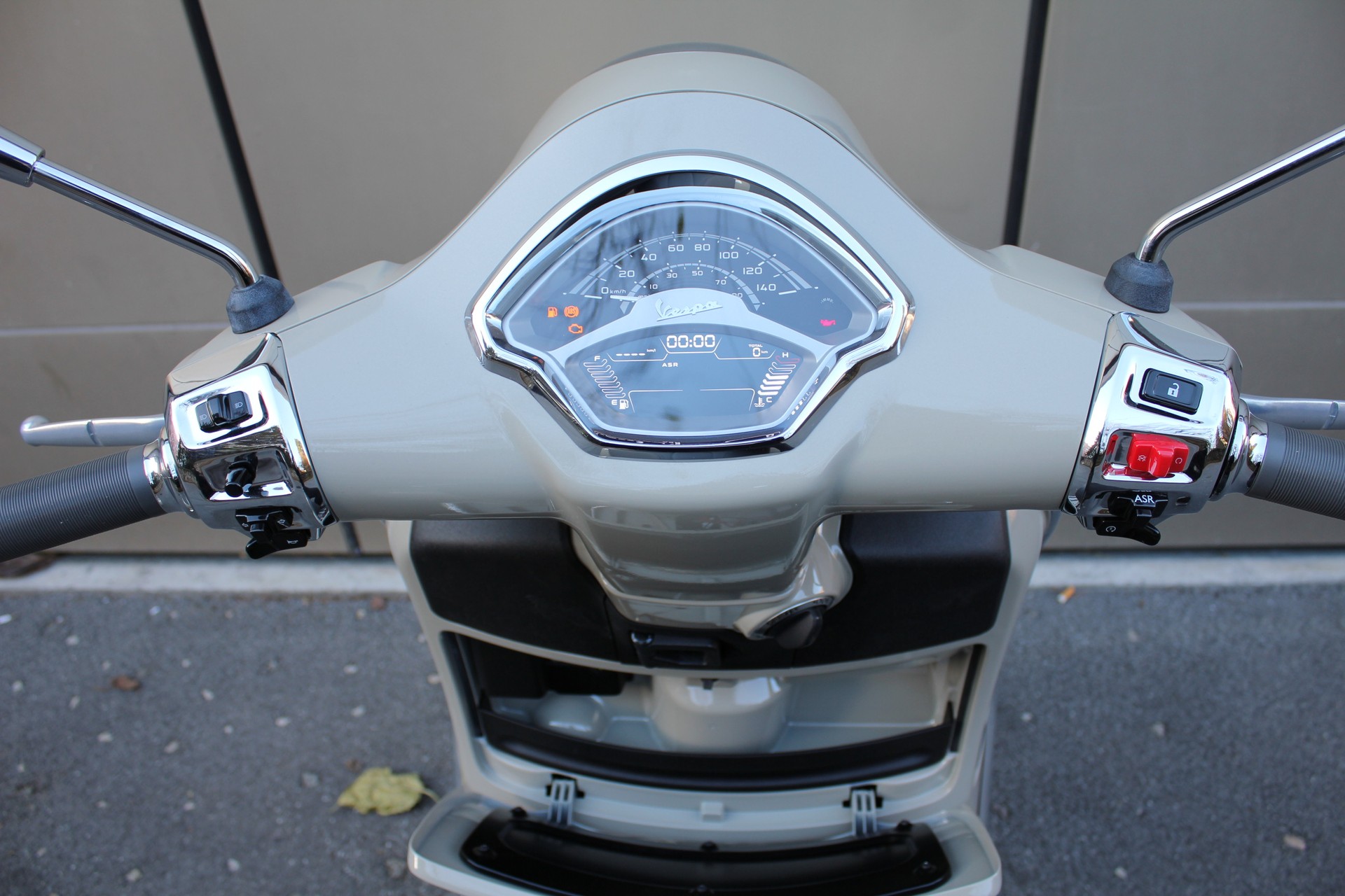 PIAGGIO Vespa GTS 125 RST Euro 5+-image-5