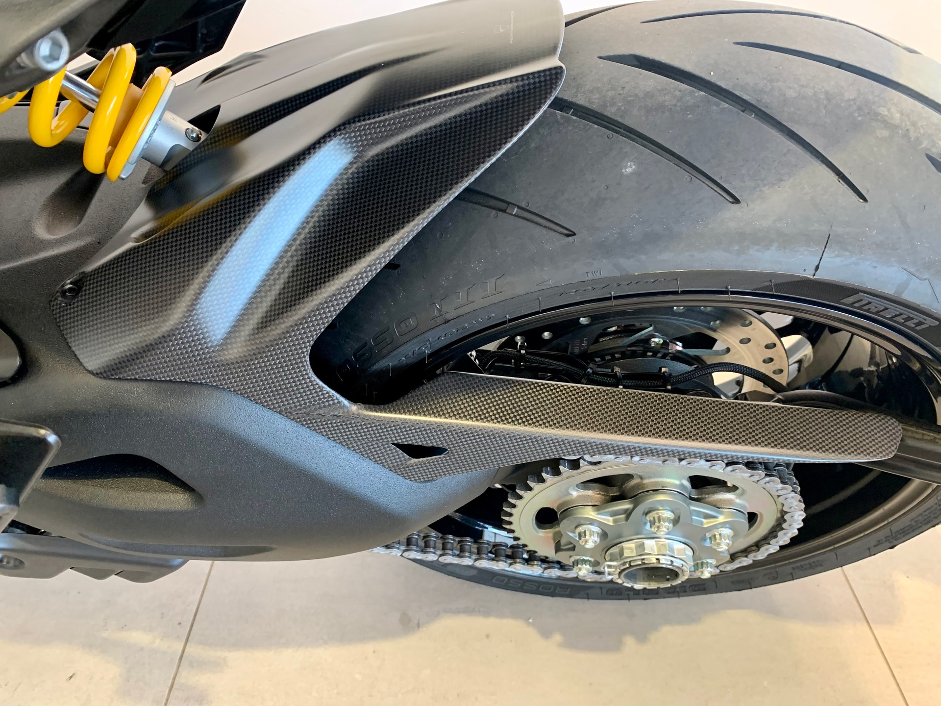 DUCATI X Diavel V4-image-7