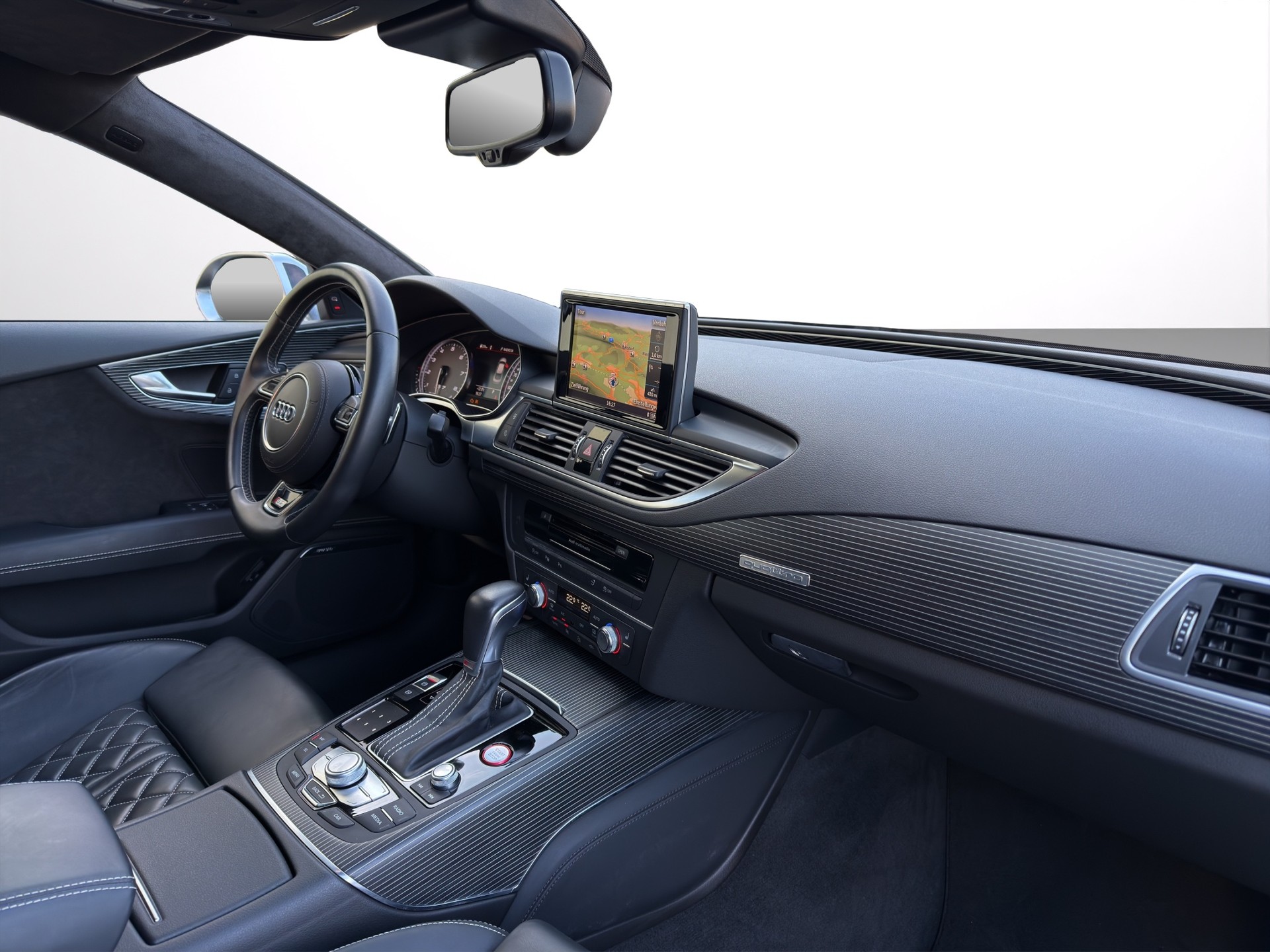 AUDI S7 Sportback 4.0 TFSI V8 quattro S-tronic-image-13