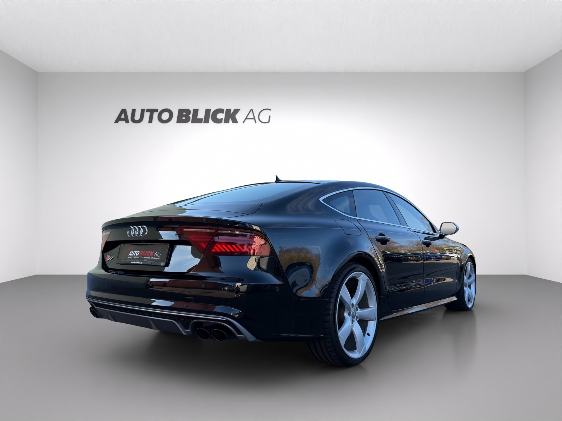 AUDI S7 Sportback 4.0 TFSI V8 quattro S-tronic-image-5