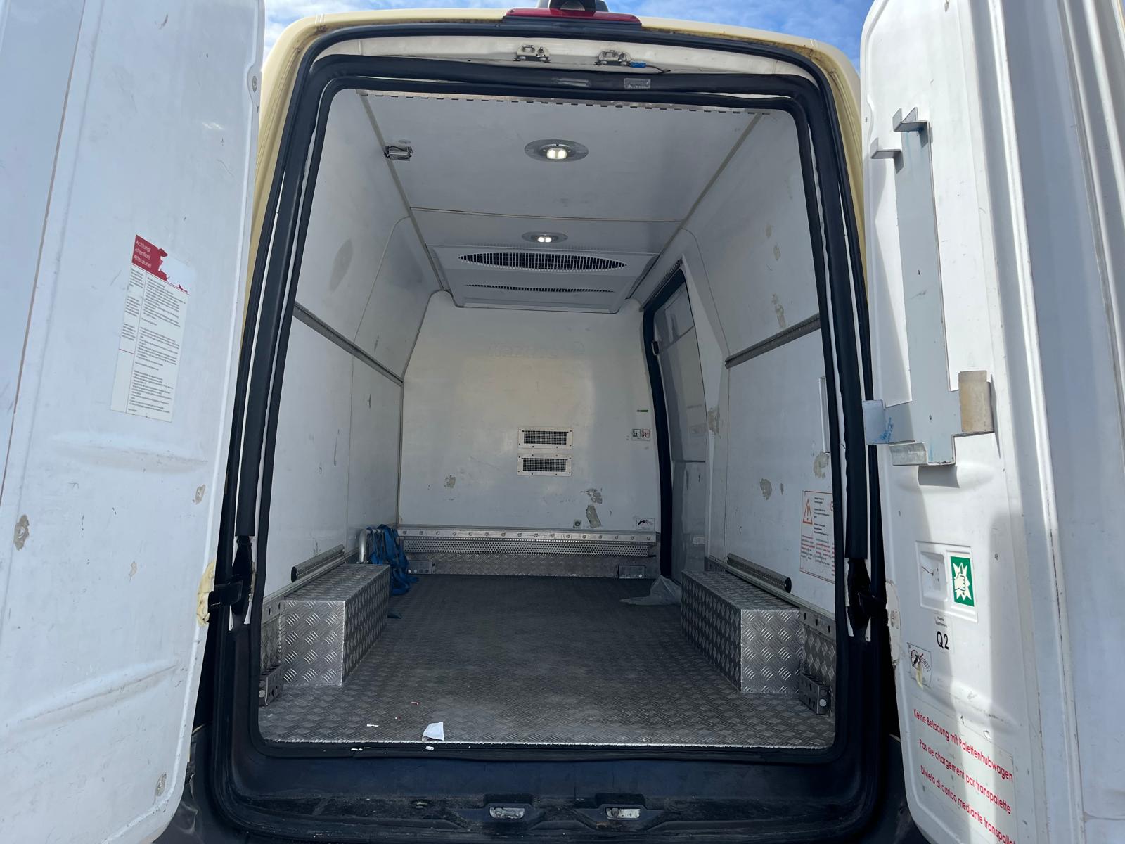 VW Crafter 35 2.0 BiTDI CR-image-9