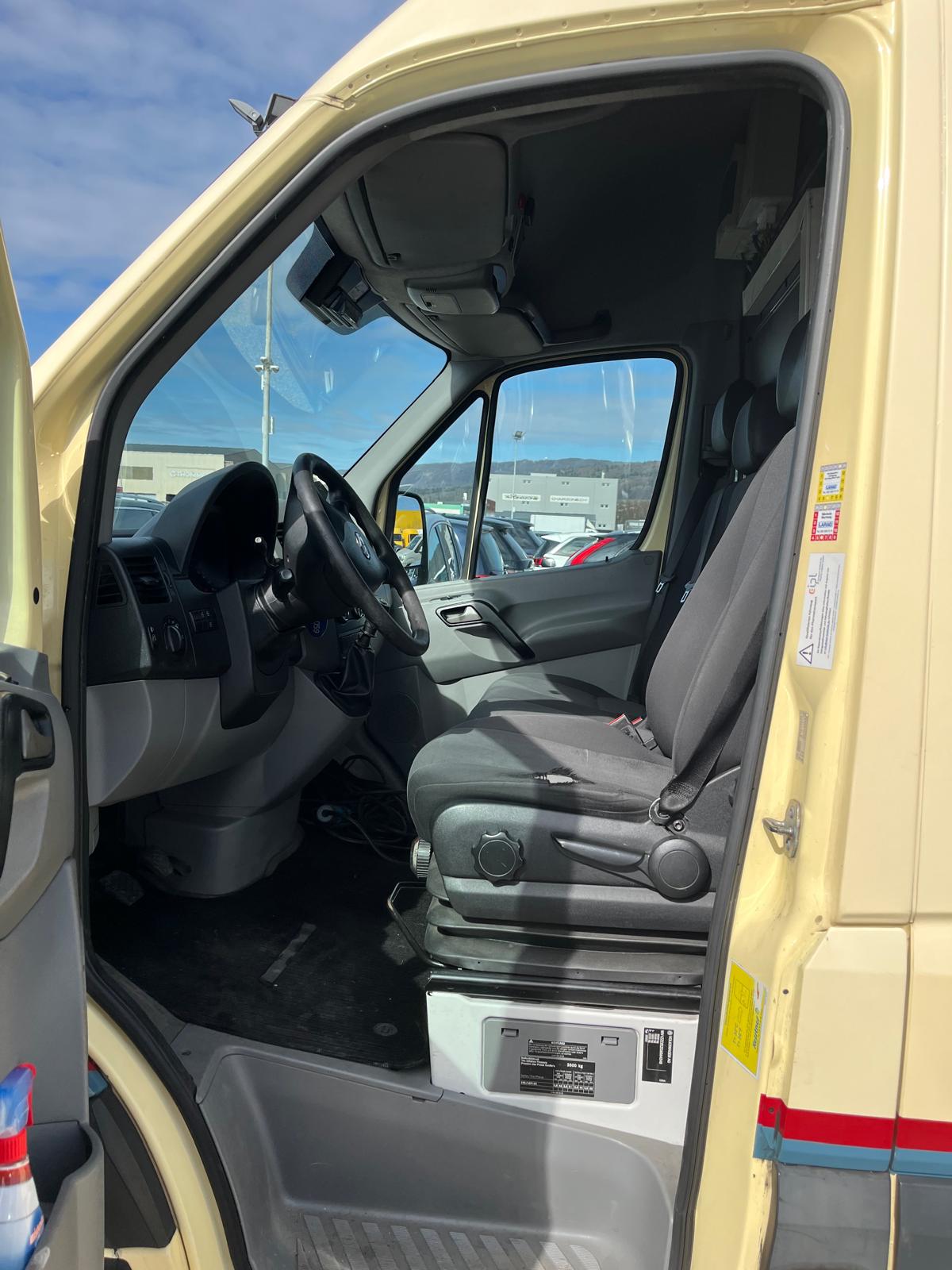 VW Crafter 35 2.0 BiTDI CR-image-7