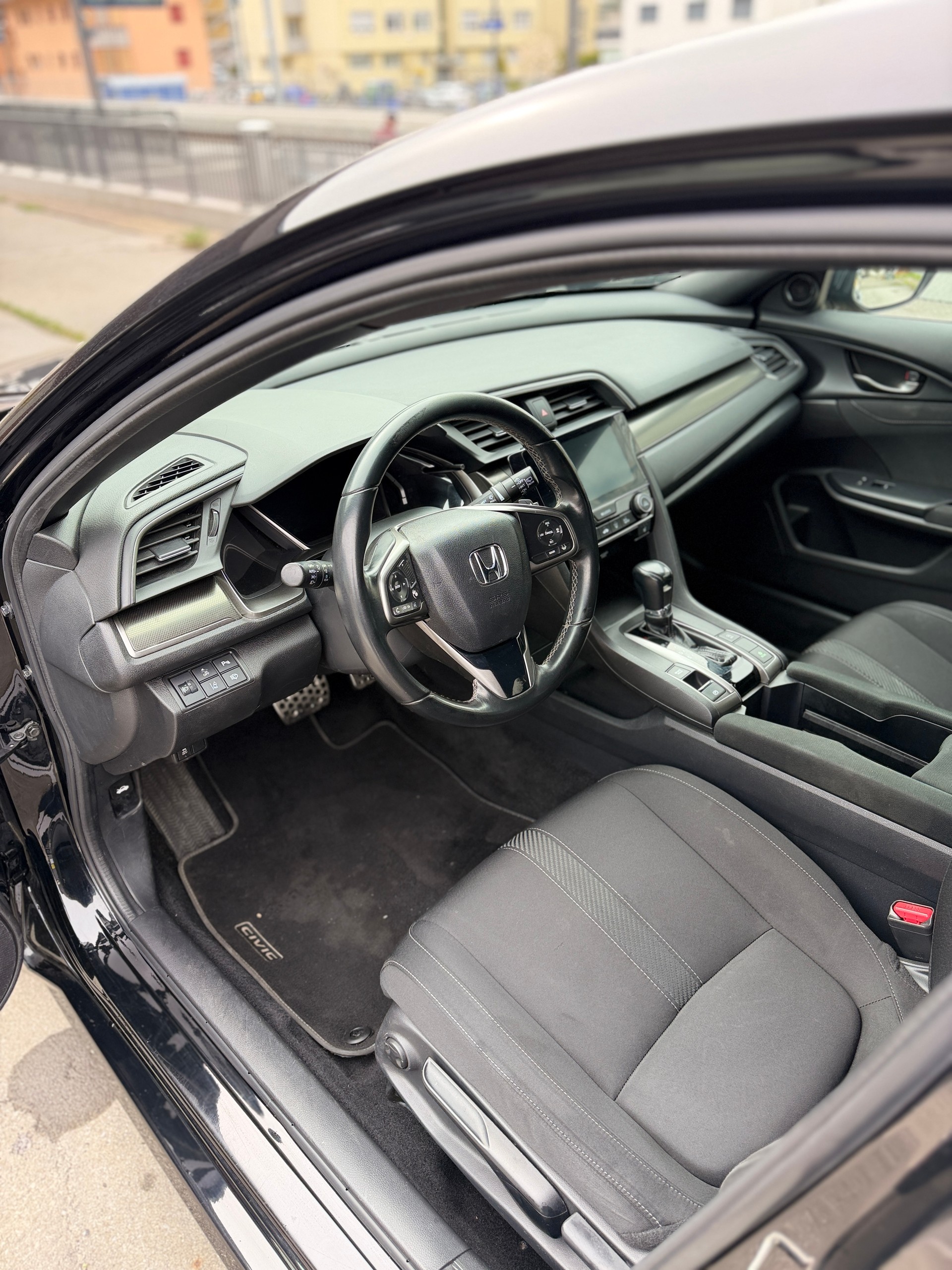 HONDA Civic 1.0 VTEC Elegance CVT-image-11