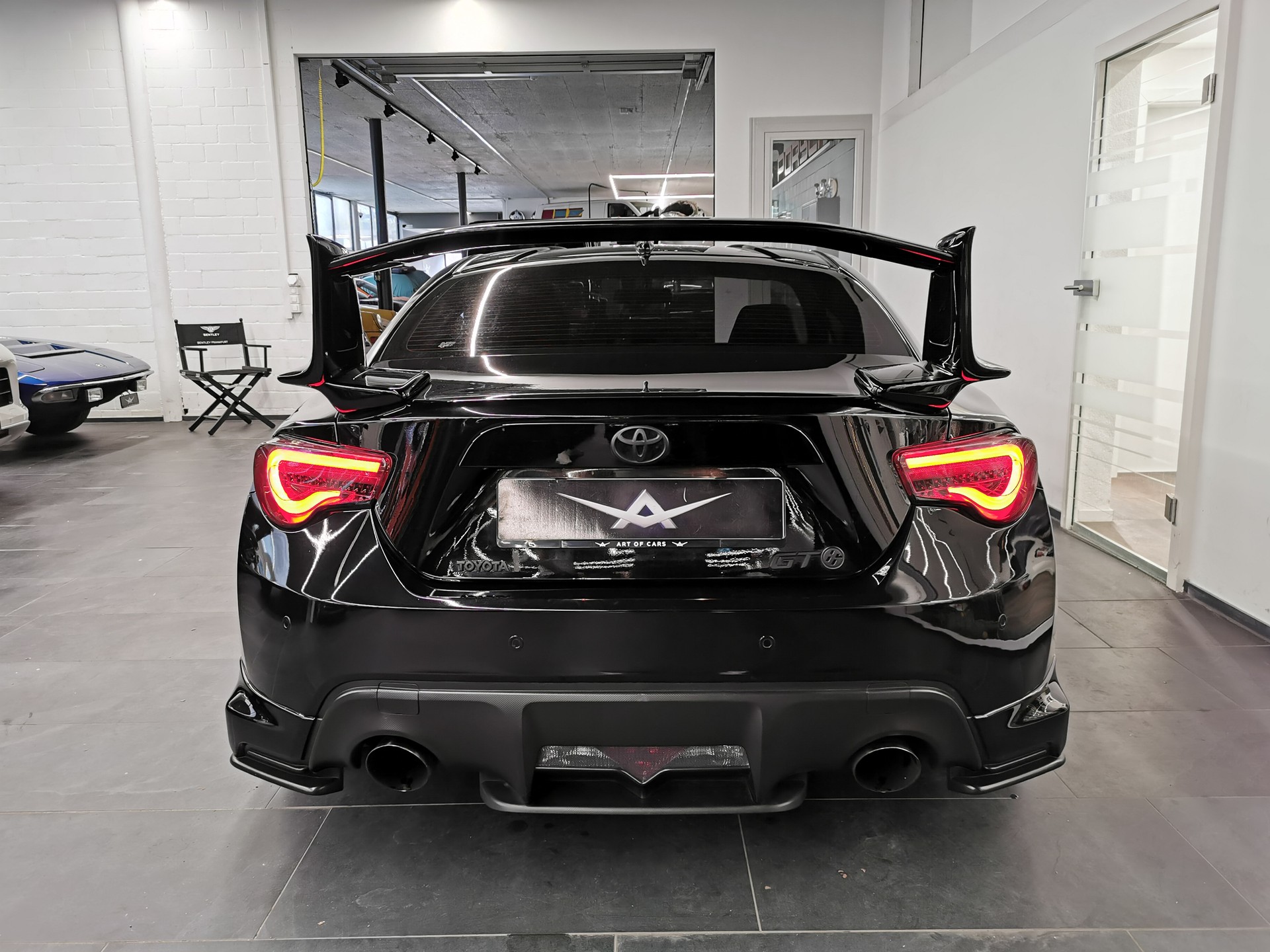 TOYOTA GT 86 2.0 D-4S Race 268PS Aerodynamik Paket ab Werk-image-5