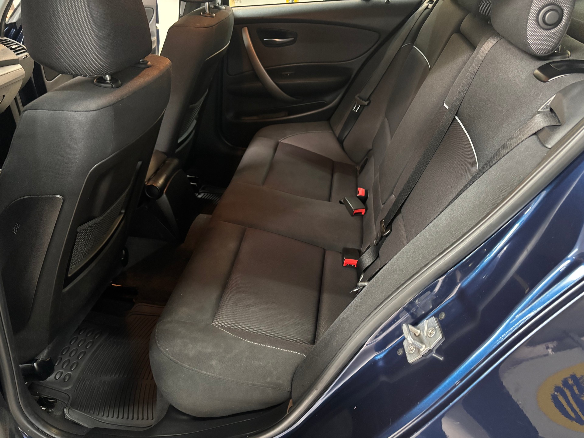 BMW 118i Steptronic-image-9