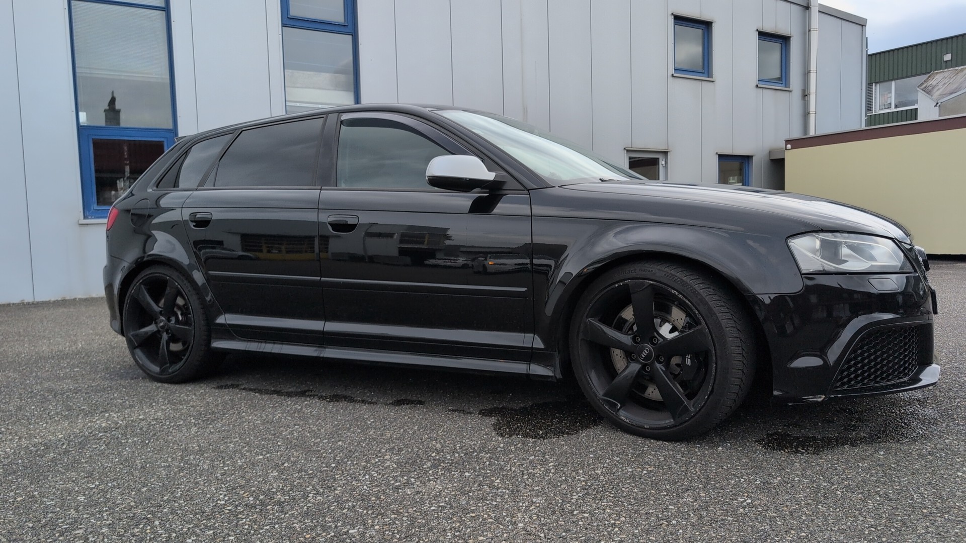 AUDI RS3 Sportback 2.5 TFSI quattro S-tronic-showroom-element-3