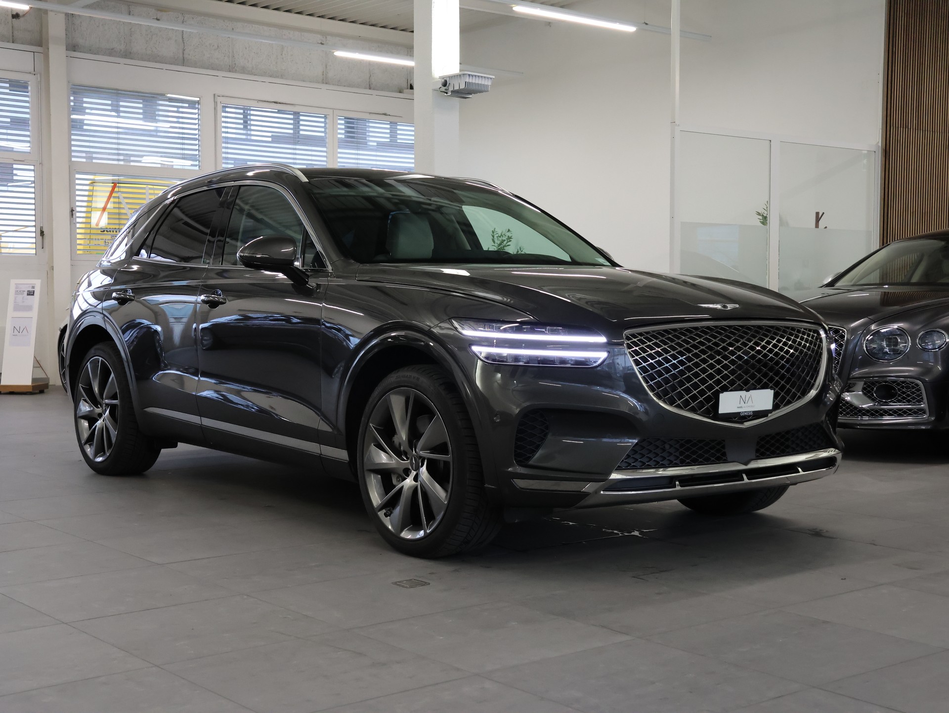 GENESIS GV70 2.2 CRDI Luxury AT8 AWD *Panoramadach* *Luxury Packet* *Fortlaufende Werksgarantie*-showroom-element-1