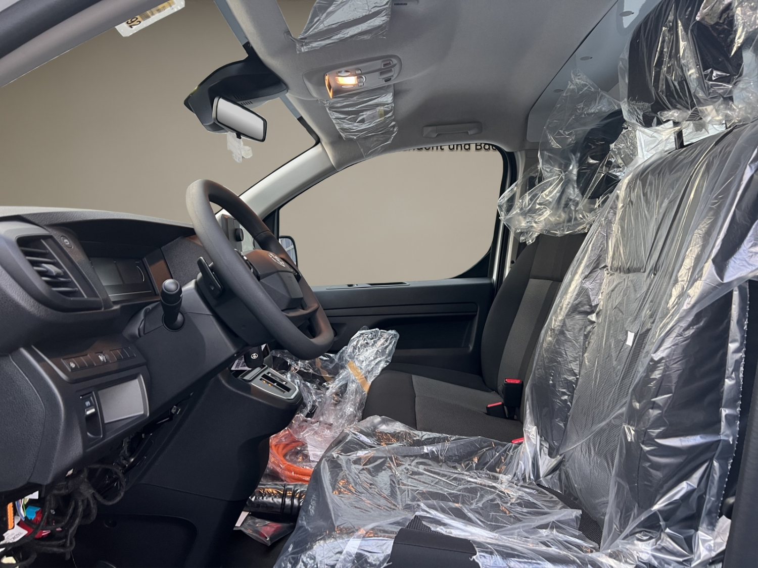 TOYOTA PROACE Kab.-Ch. L1 75KWh-image-8