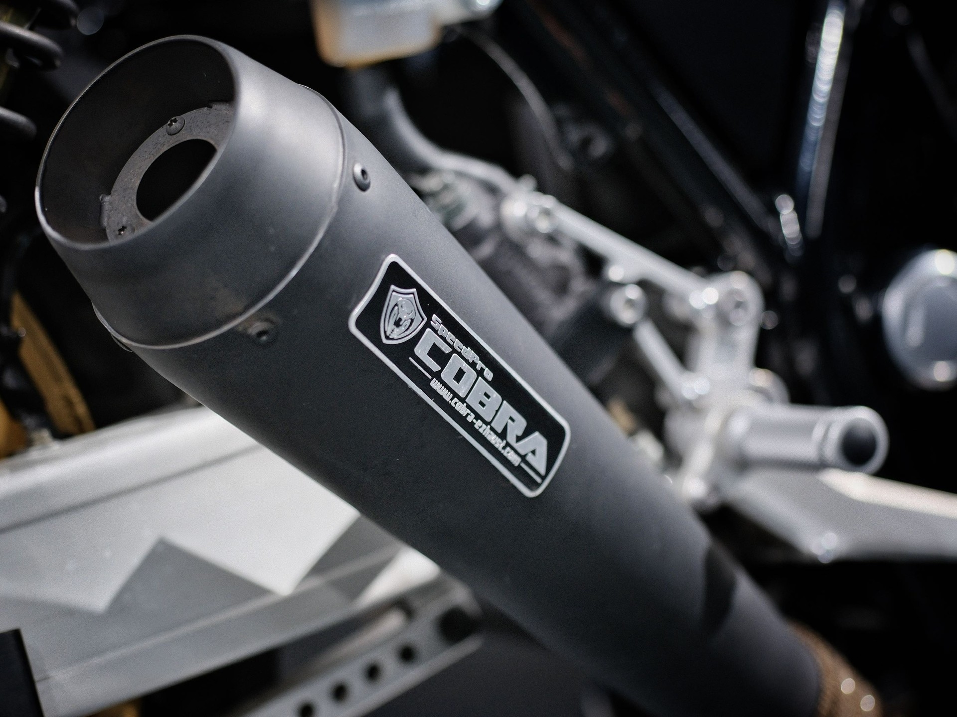 YAMAHA XJR 1300 SP-image-11