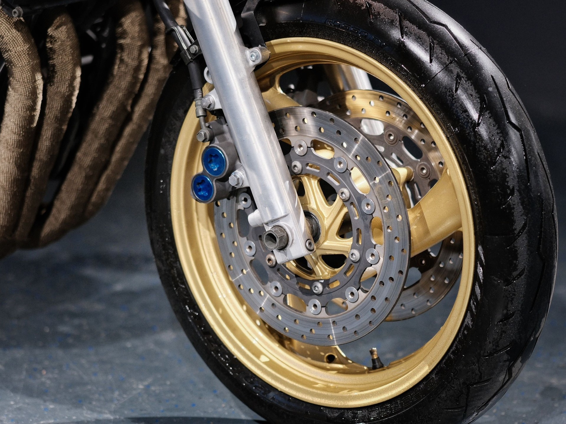 YAMAHA XJR 1300 SP-image-6
