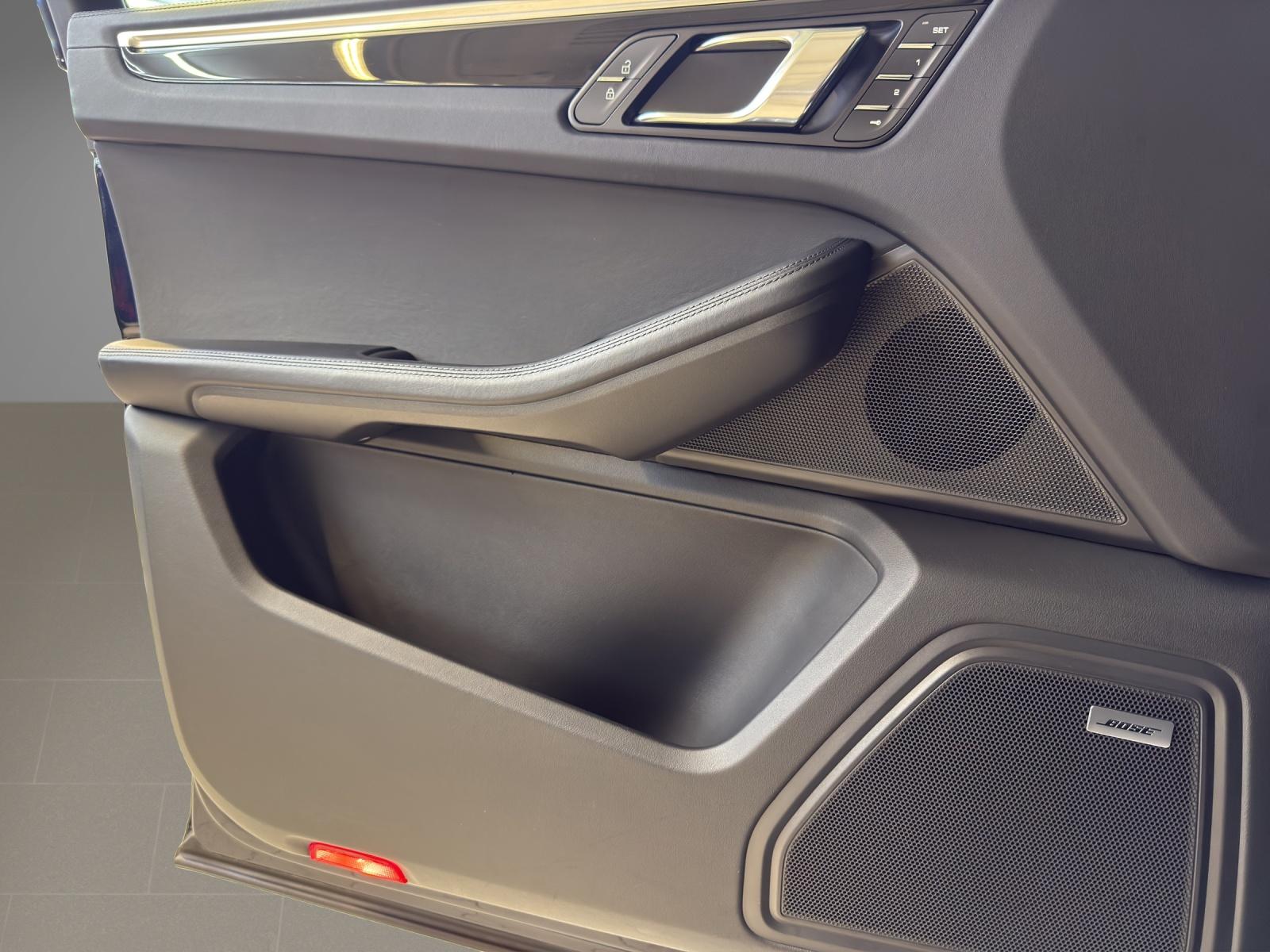 PORSCHE Macan 2.9 V6 S-image-13
