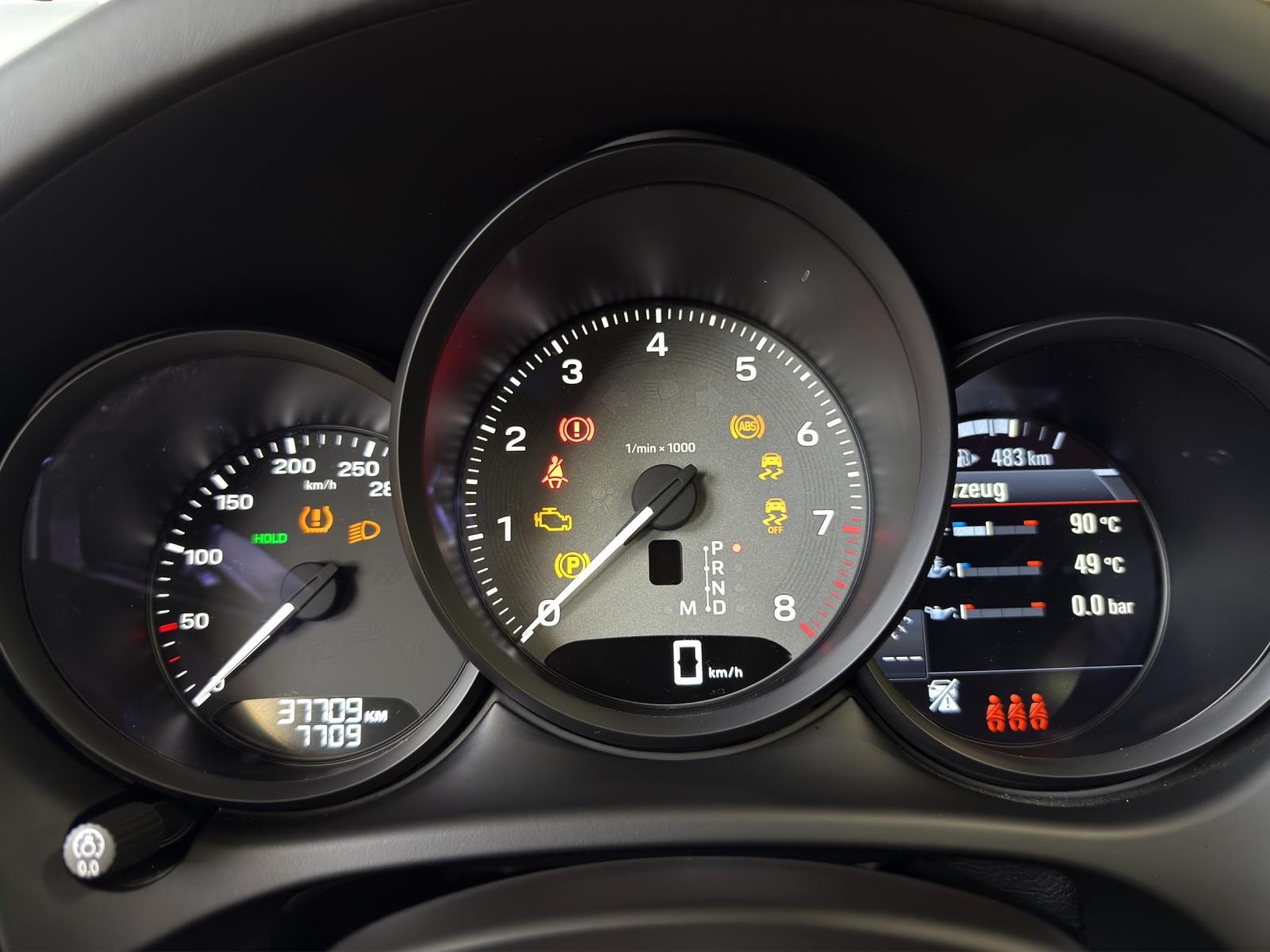 PORSCHE Macan 2.9 V6 S-image-12