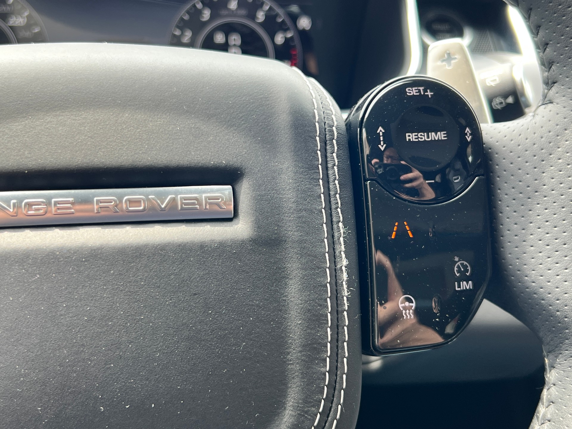LAND ROVER Range Rover Sport 5.0 V8 S/C SVR Automatic-image-19