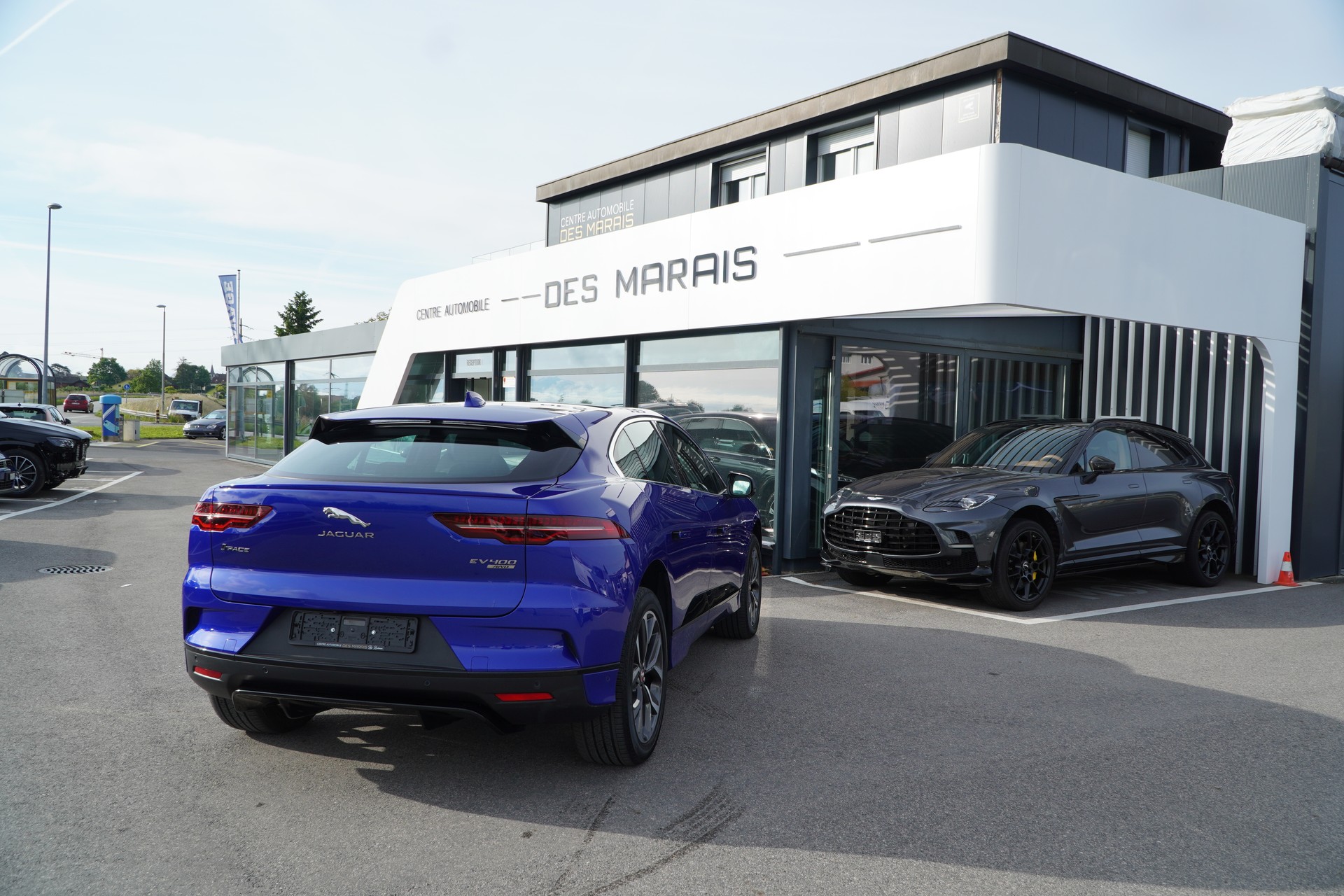 JAGUAR I-Pace EV400 HSE AWD-image-6