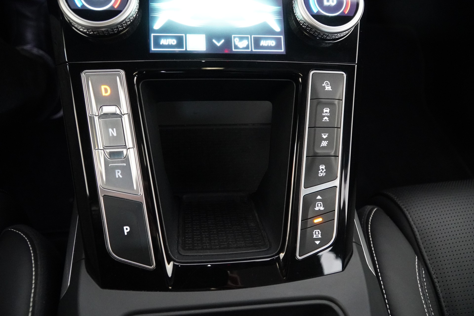 JAGUAR I-Pace EV400 HSE AWD-image-23