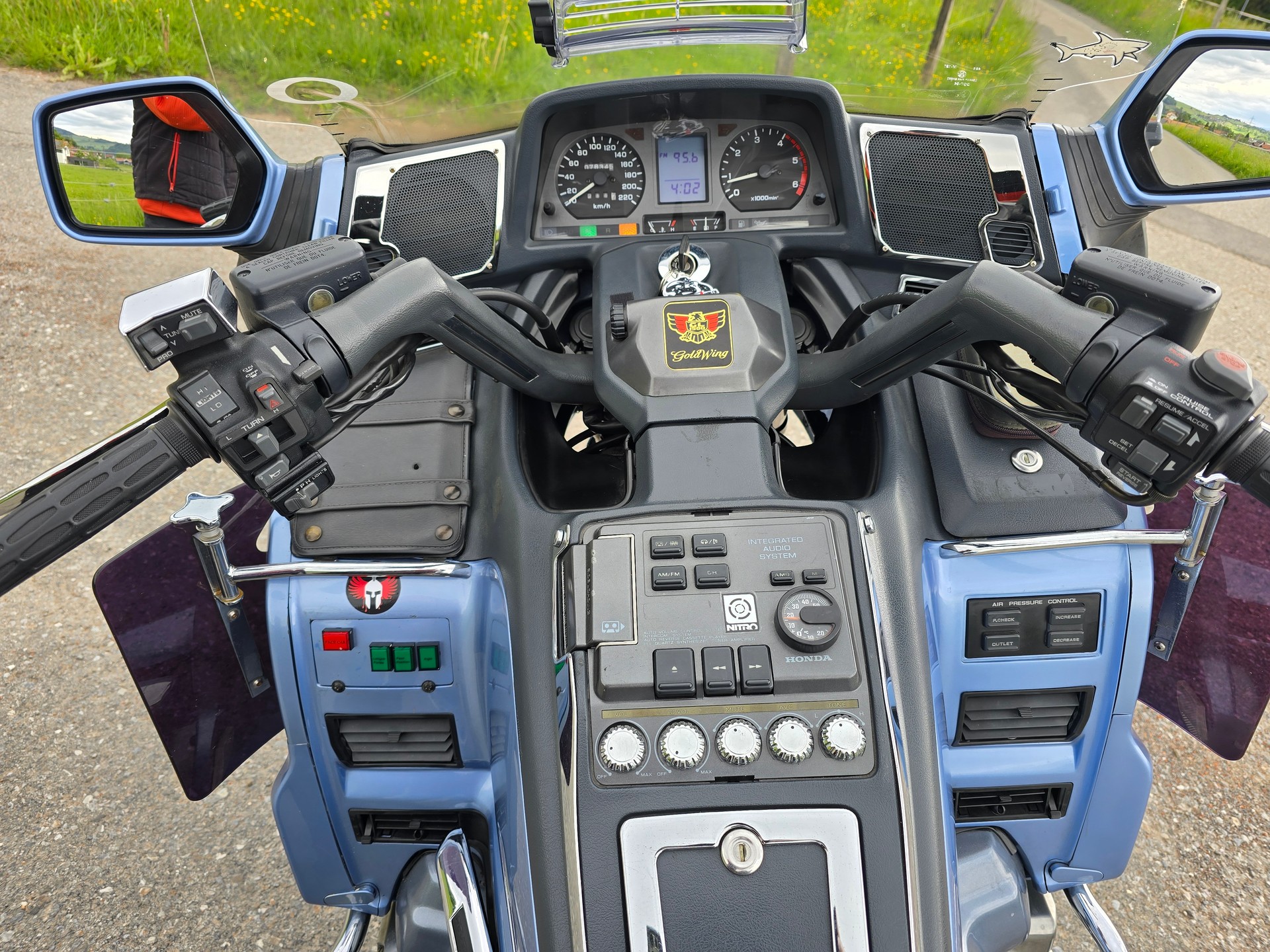 HONDA GL 1500 Goldwing-image-5