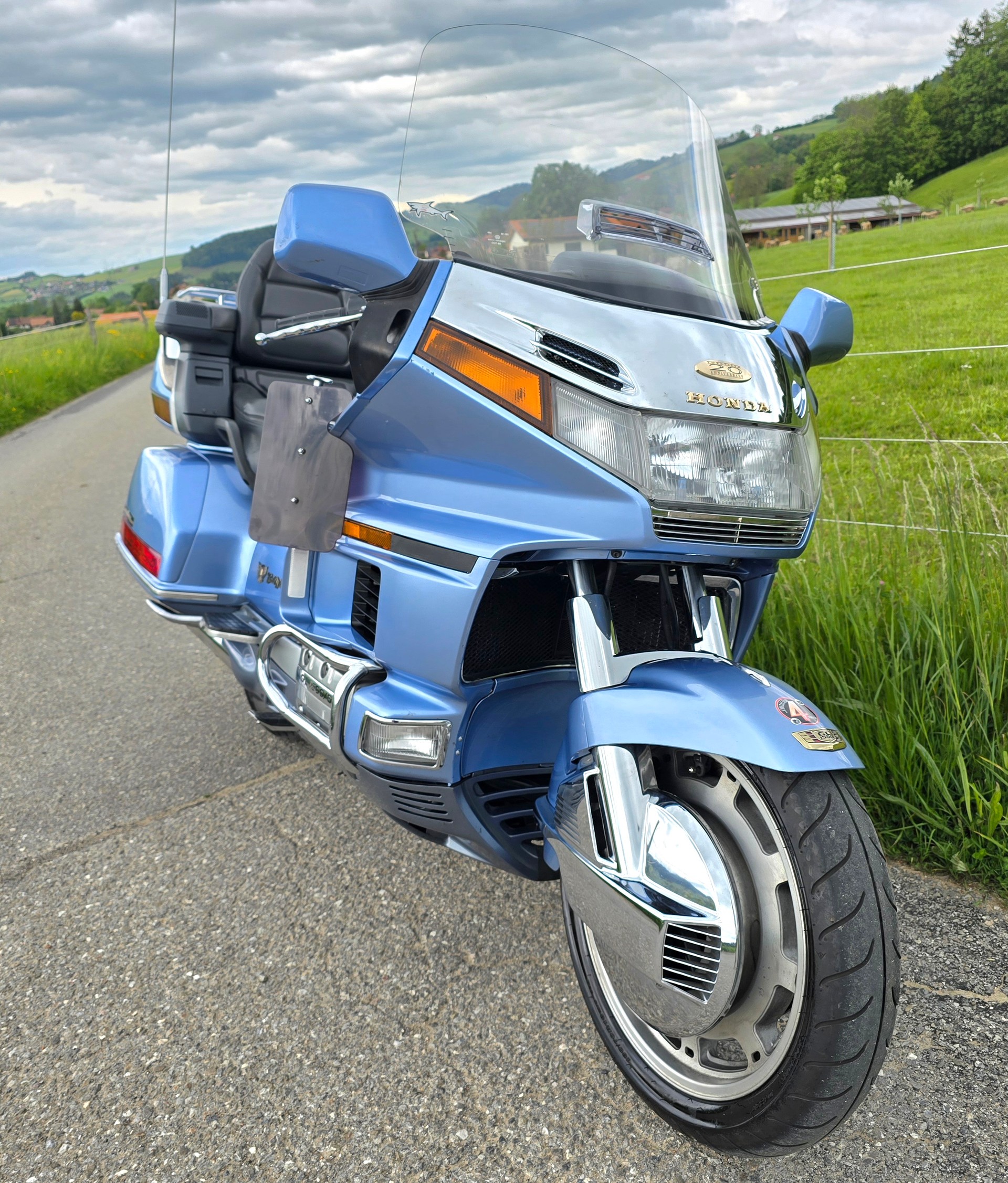 HONDA GL 1500 Goldwing-image-1