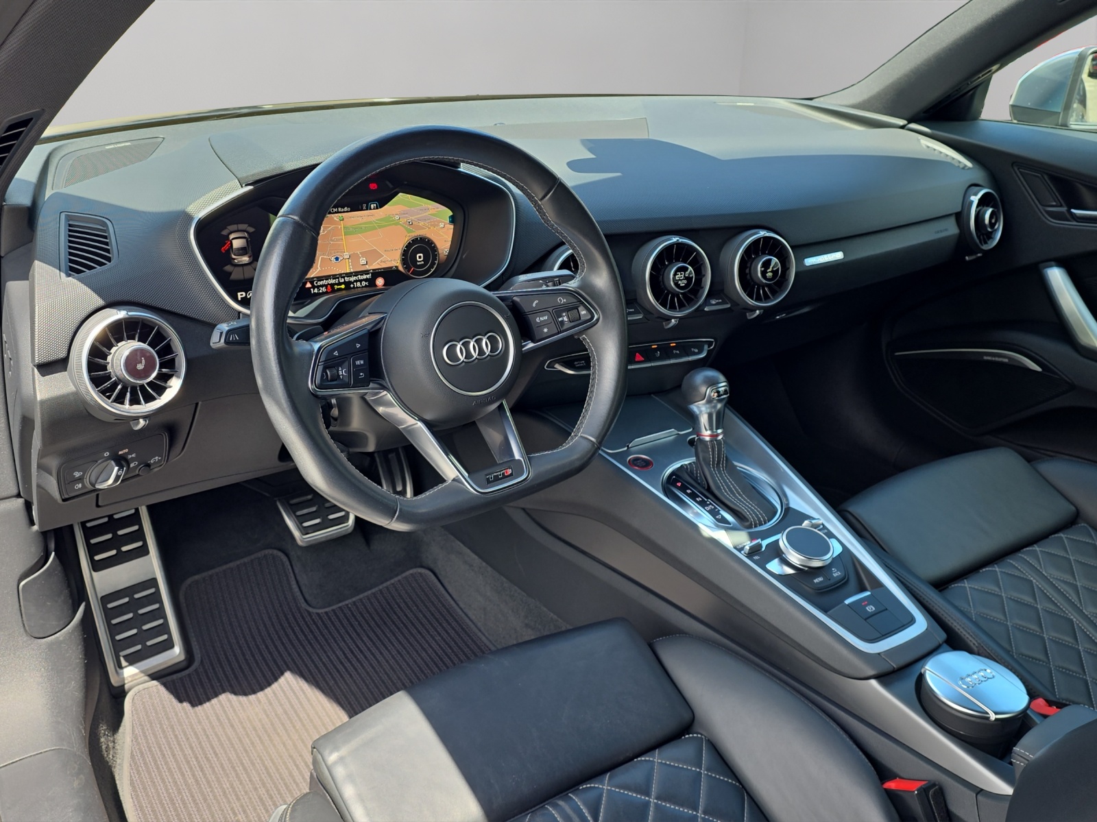 AUDI TTS Coupé 2.0 TFSI quattro S-tronic-image-9