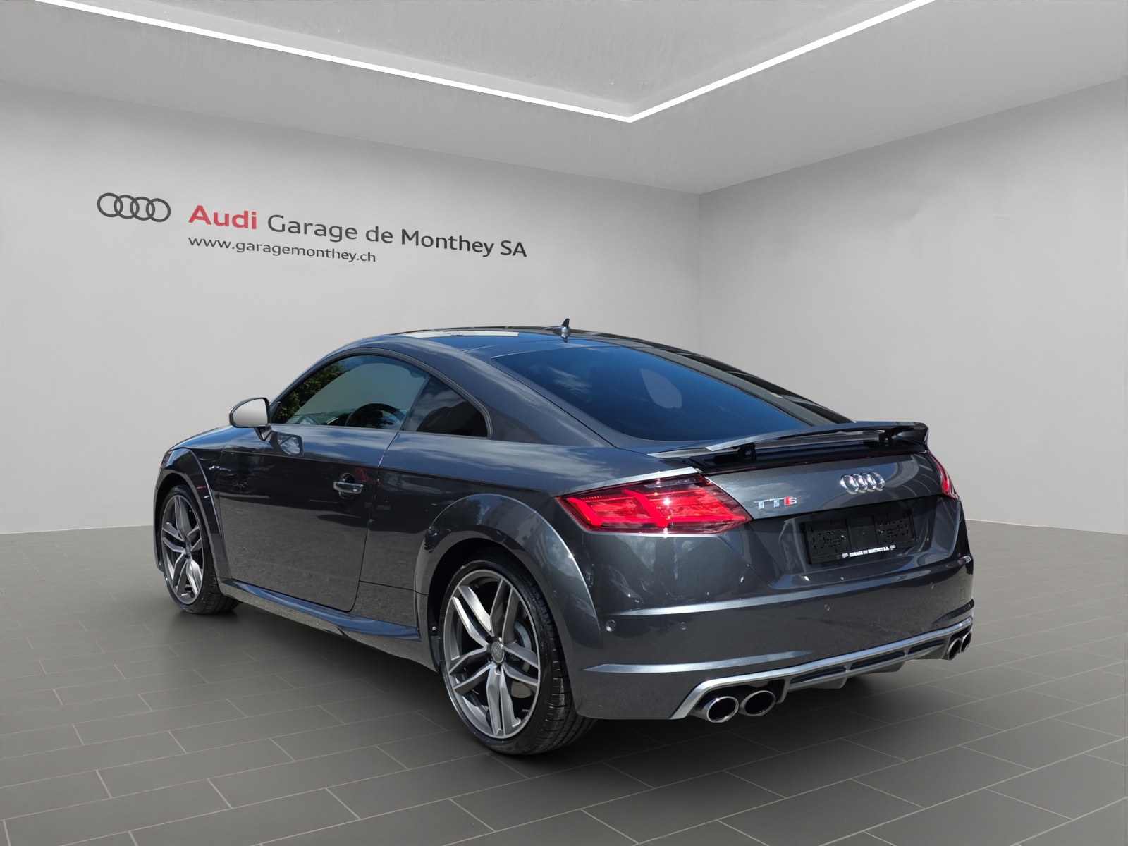 AUDI TTS Coupé 2.0 TFSI quattro S-tronic-image-5