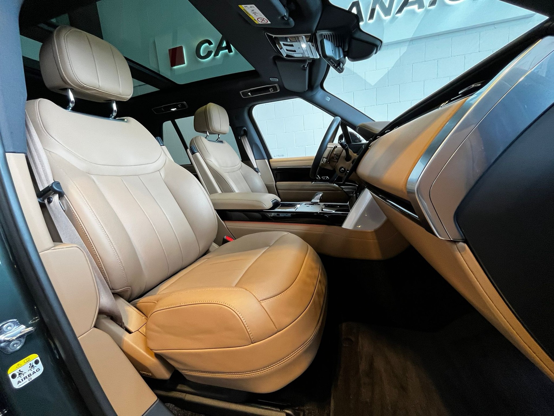LAND ROVER RR D350 3.0D I6 HSE-image-16