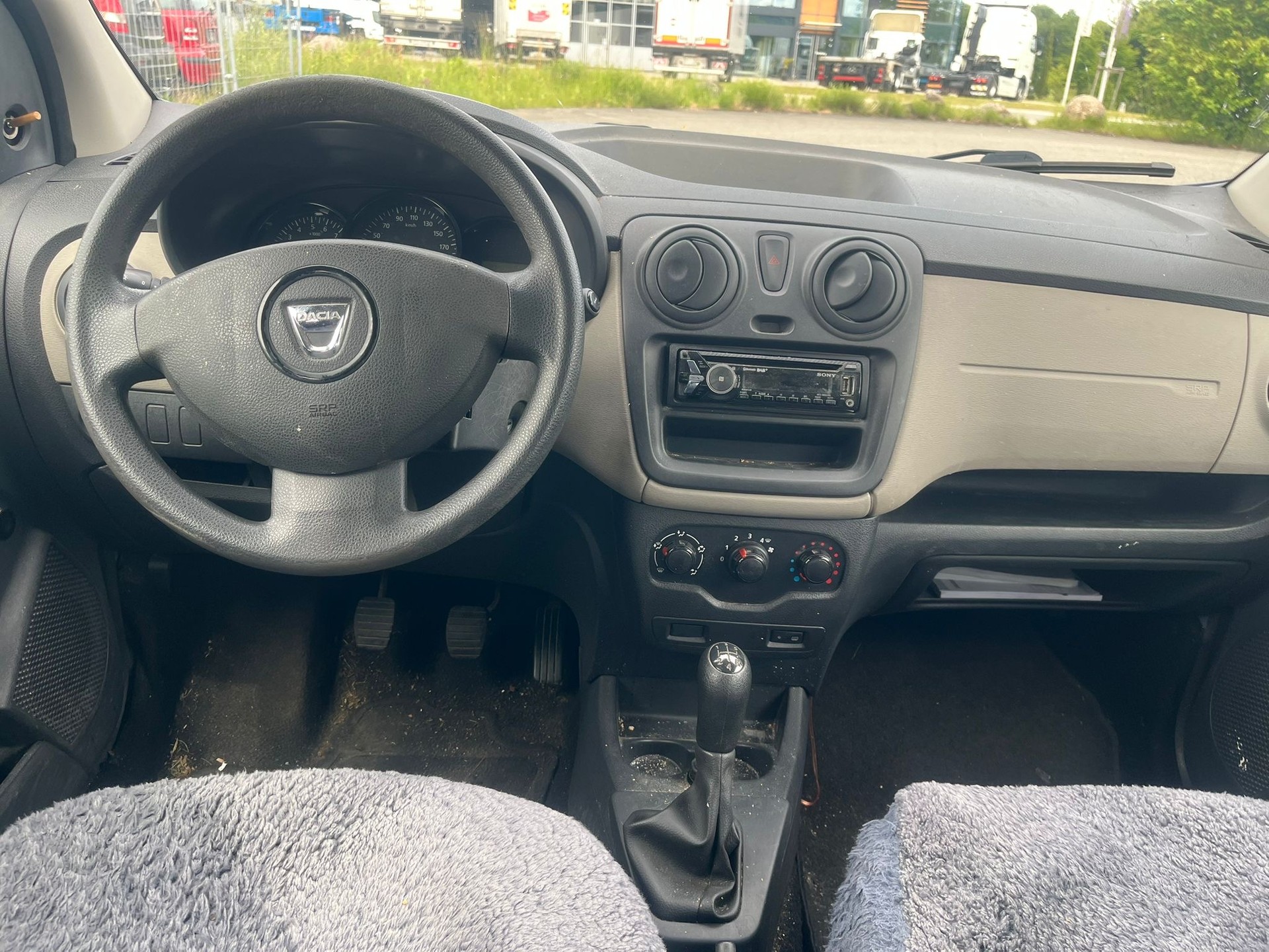 DACIA Lodgy 1.6-image-2