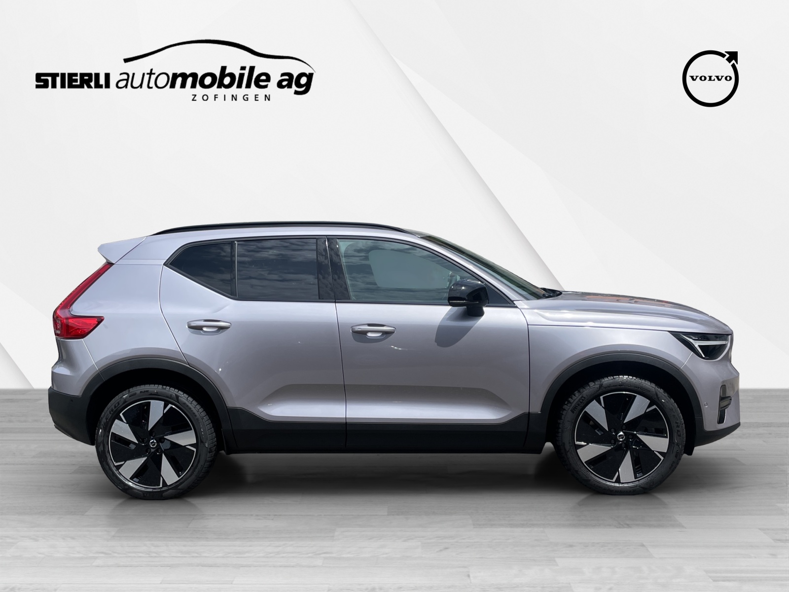VOLVO EX40 Extended Plus-showroom-element-3