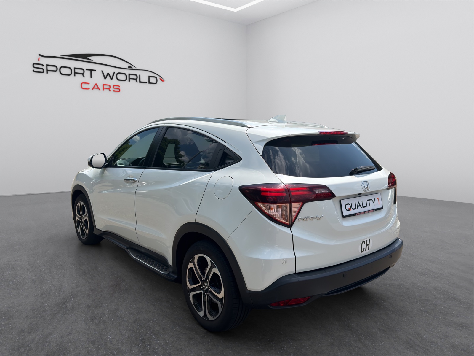 HONDA HR-V 1.6i-DTEC Executive-image-21