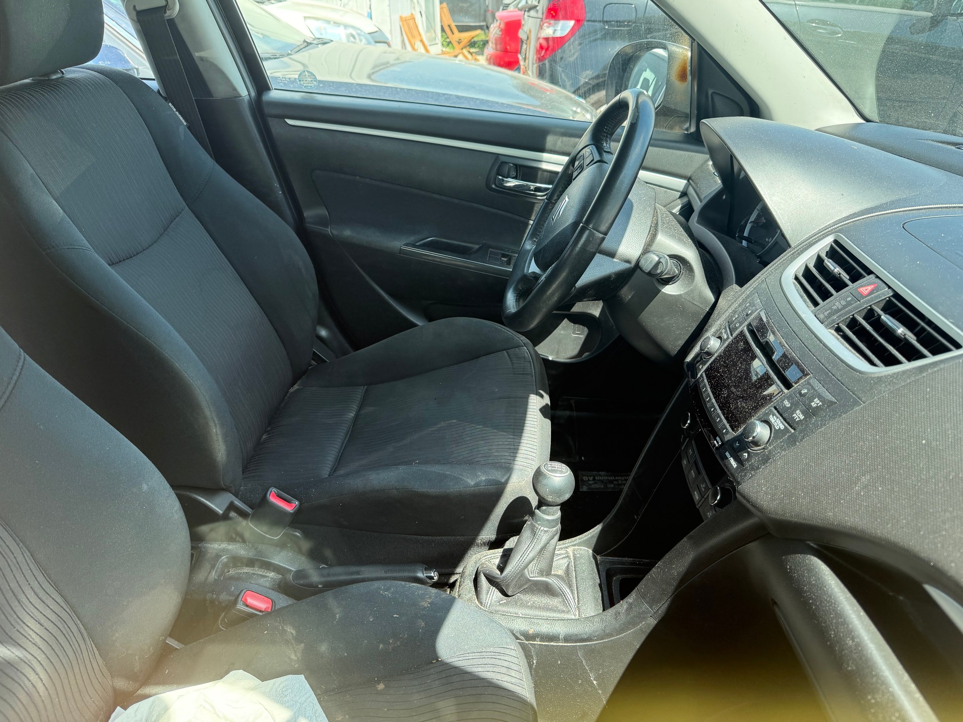 SUZUKI Swift 1.2i 16V Unico 4x4-image-4