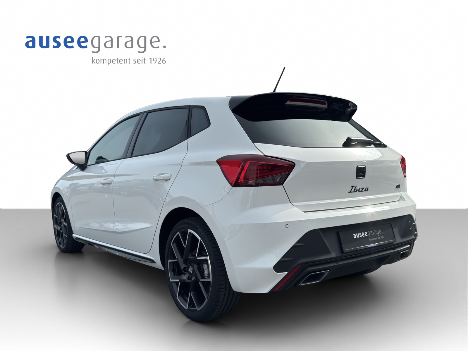 SEAT Ibiza 1.5 TSI FR DSG-showroom-element-2