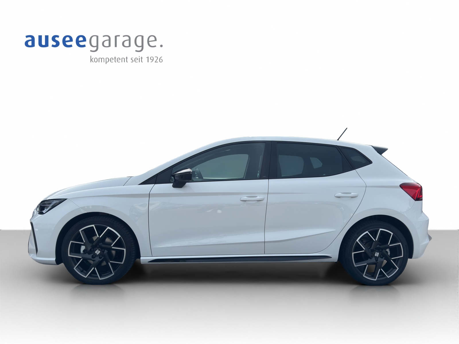 SEAT Ibiza 1.5 TSI FR DSG-showroom-element-1