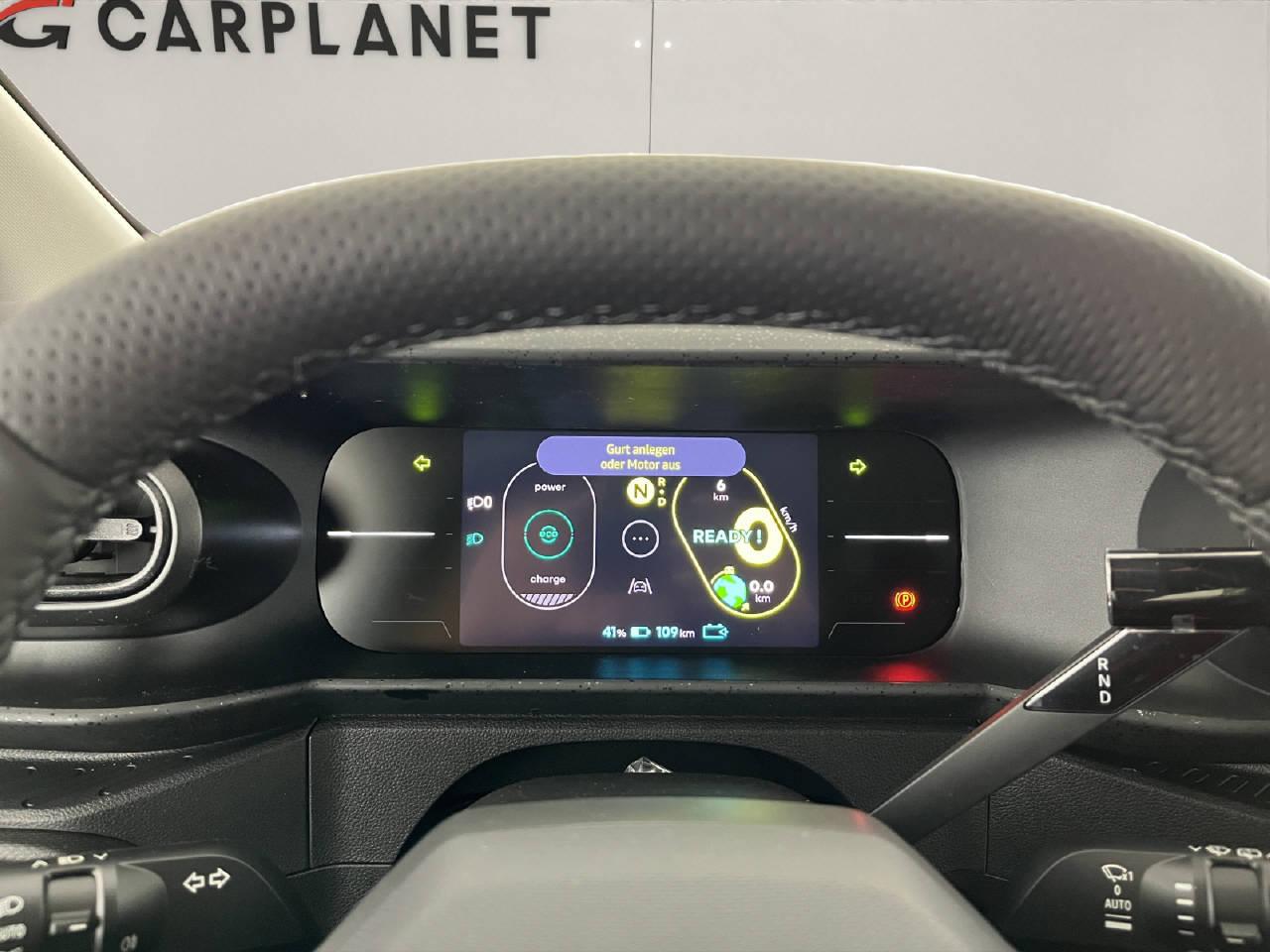 RENAULT Twingo E-Tech Urban Range techno-image-10