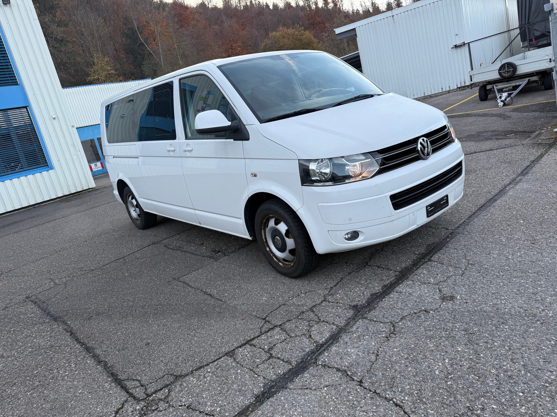 VW T5 Caravelle Comfortline 2.0 TDI CR DSG-image-2