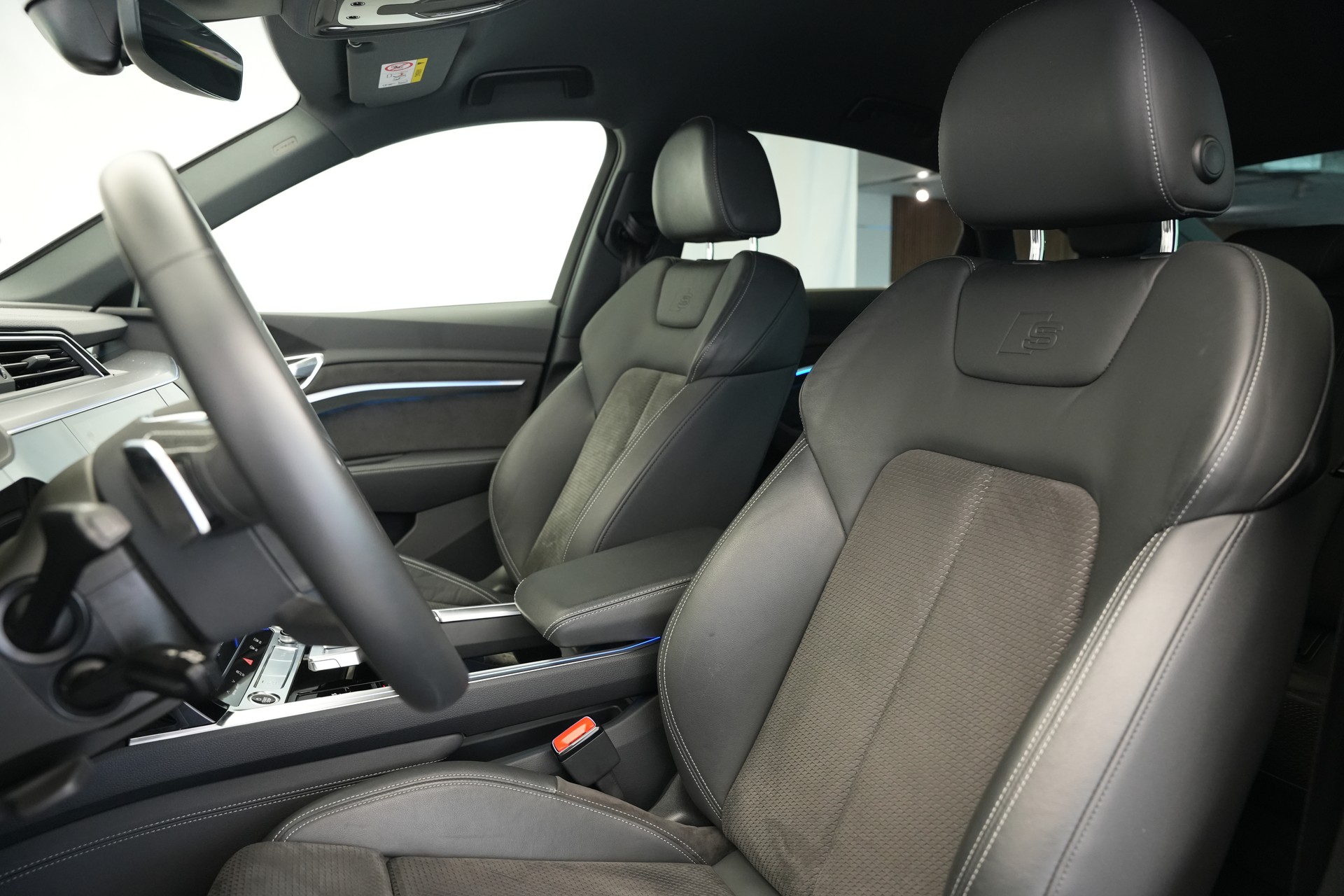 AUDI e-tron 50 Sportback S Line Attraction quattro-image-12