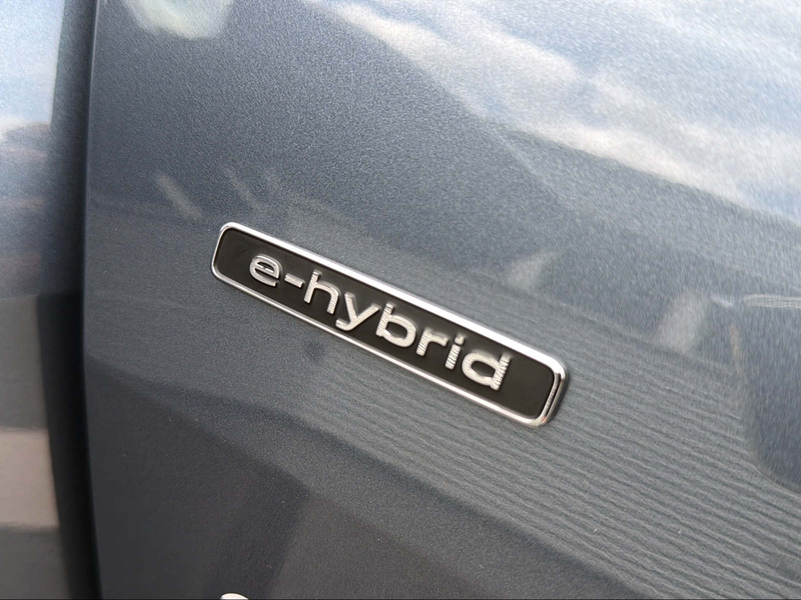 AUDI A5 Avant 2.0 e-hybrid 270 quattro S-Tronic-image-15
