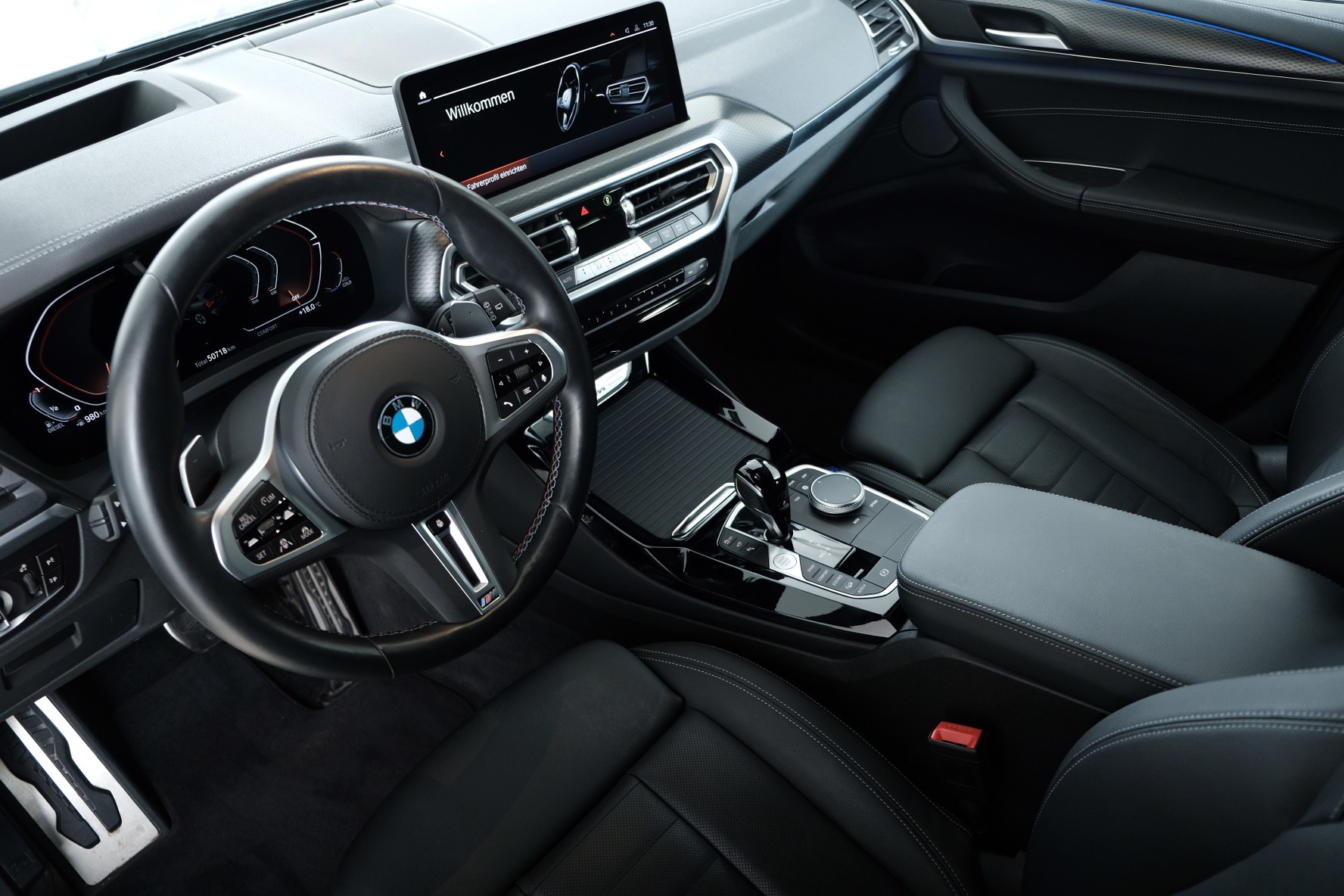 BMW X3 G01 M40d-image-8