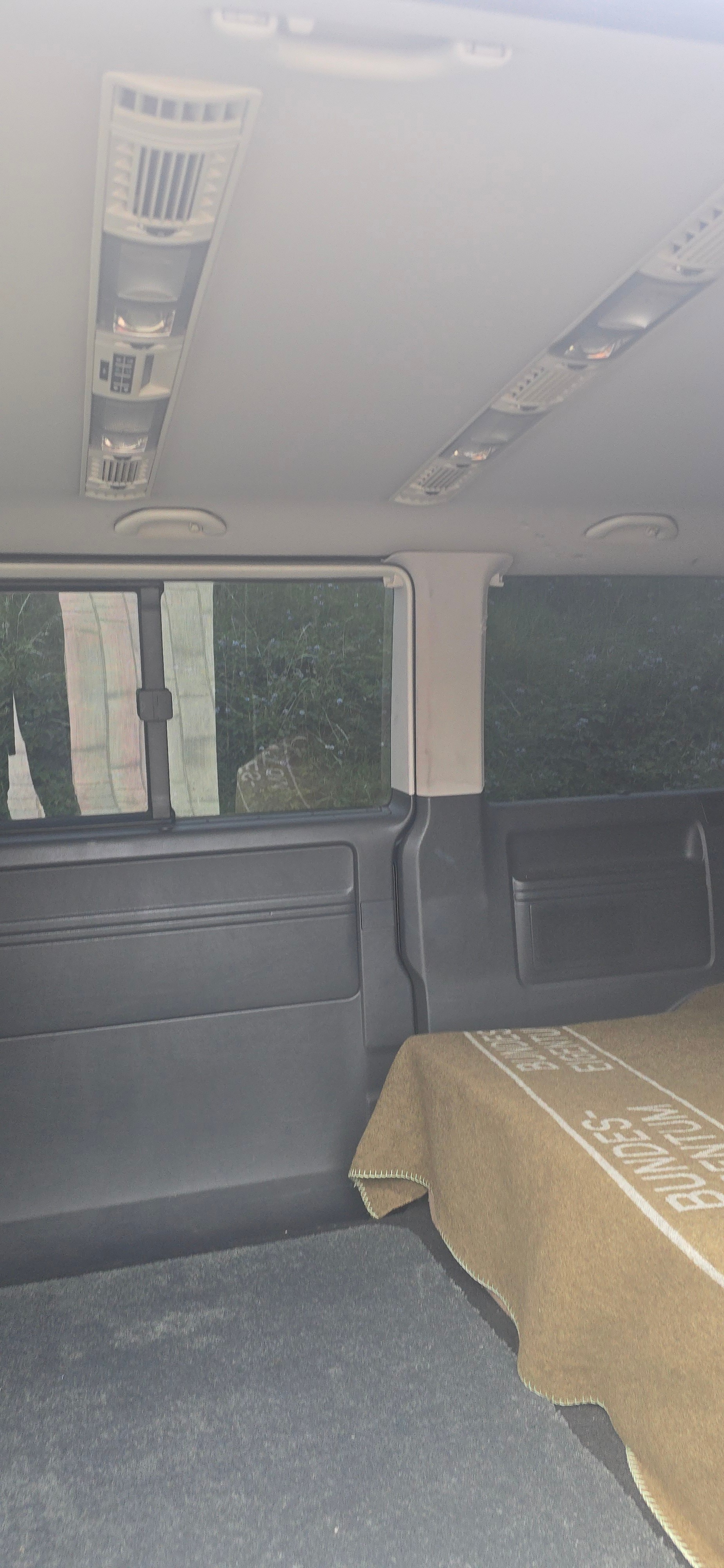 VW T5 Multivan 2.0 Bi-TDI CR Highline 4Motion DSG-image-1